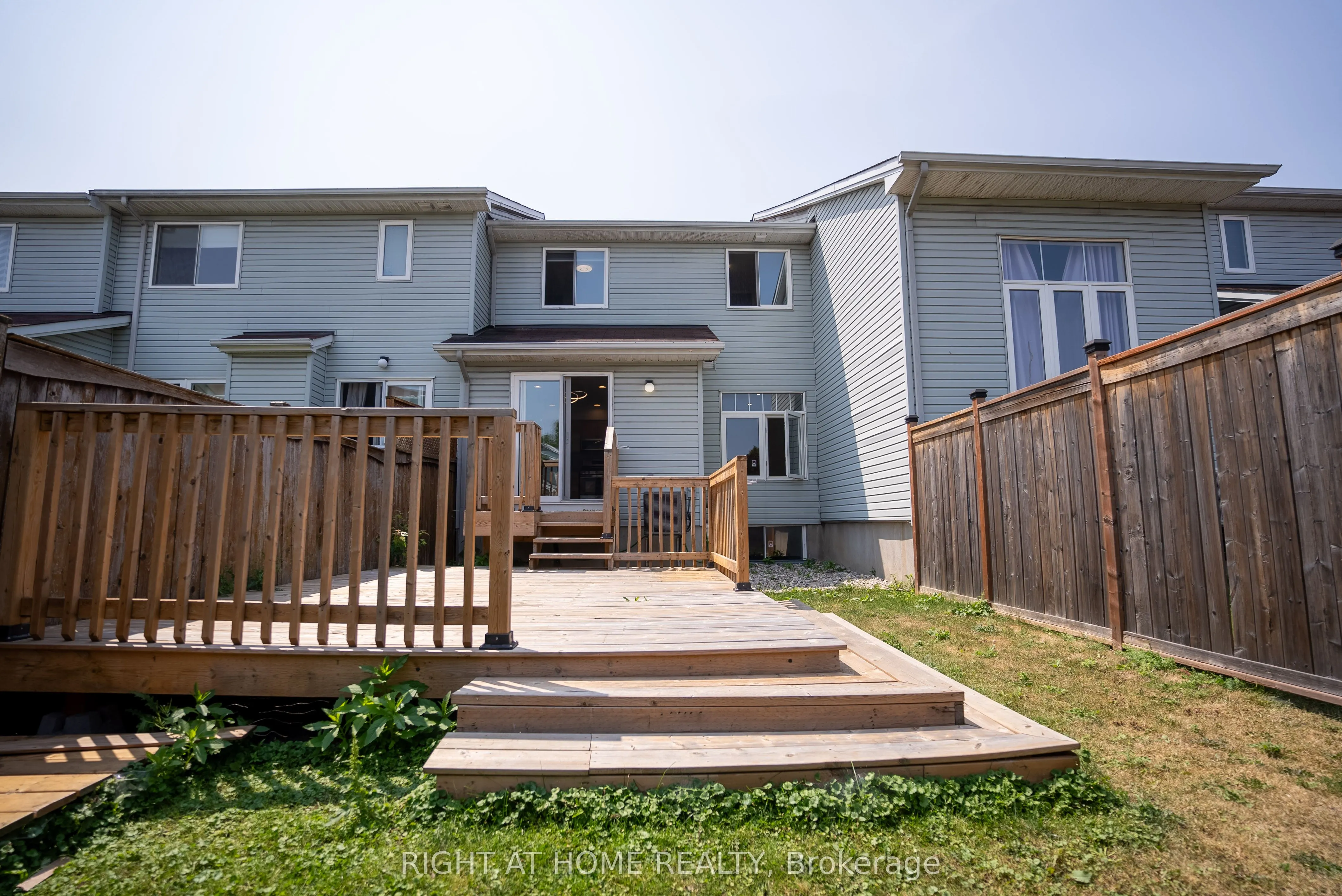 35 BELLROCK Drive