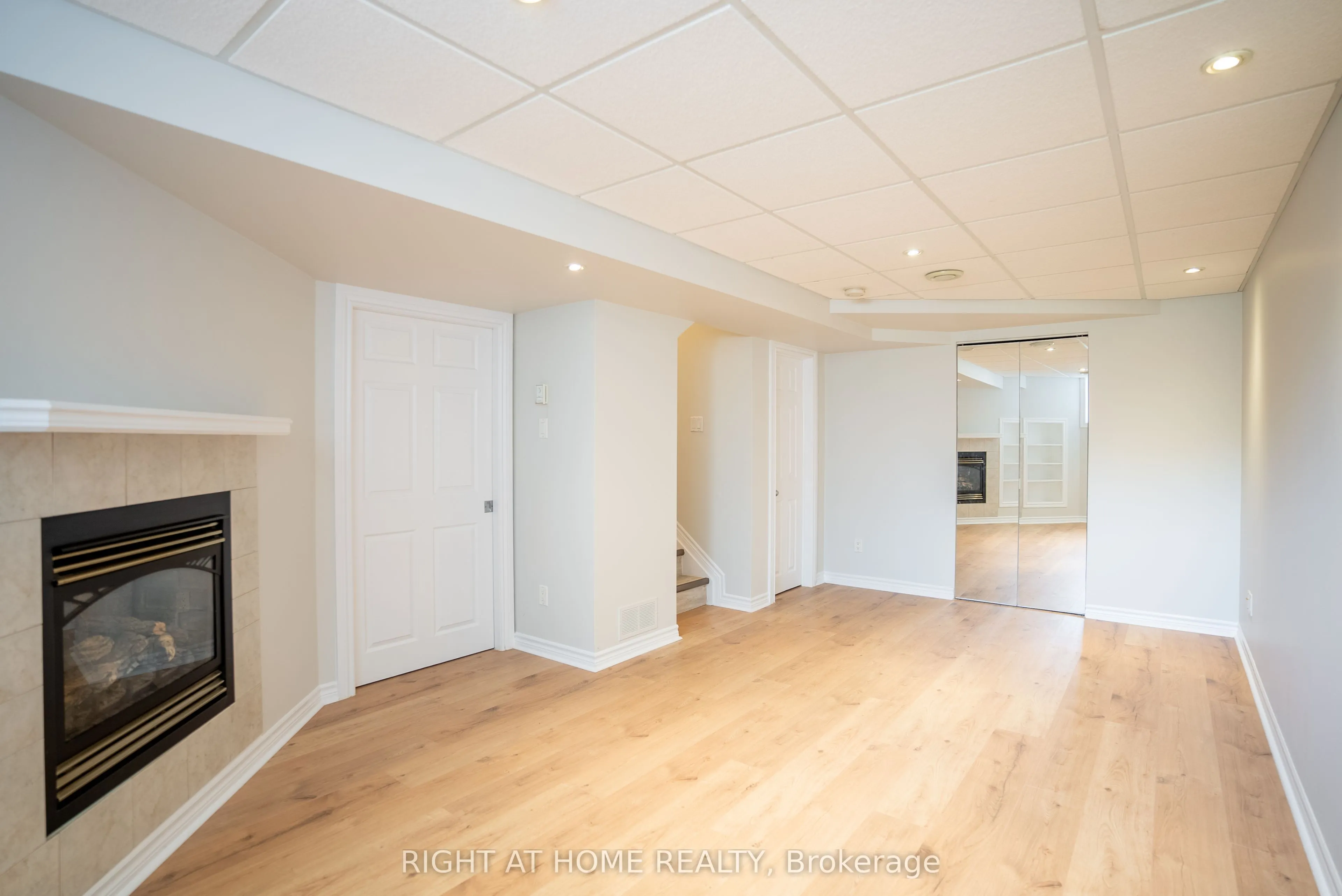 35 BELLROCK Drive