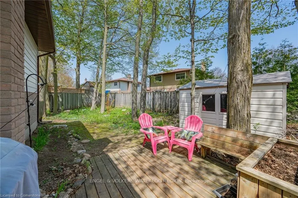 113 Martinglen Crescent