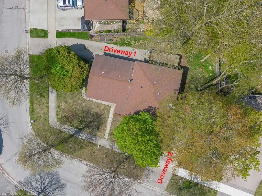 113 Martinglen Crescent