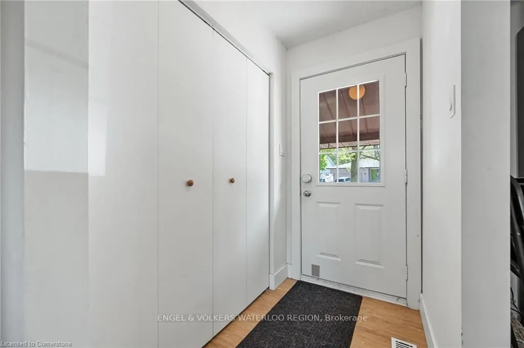 113 Martinglen Crescent