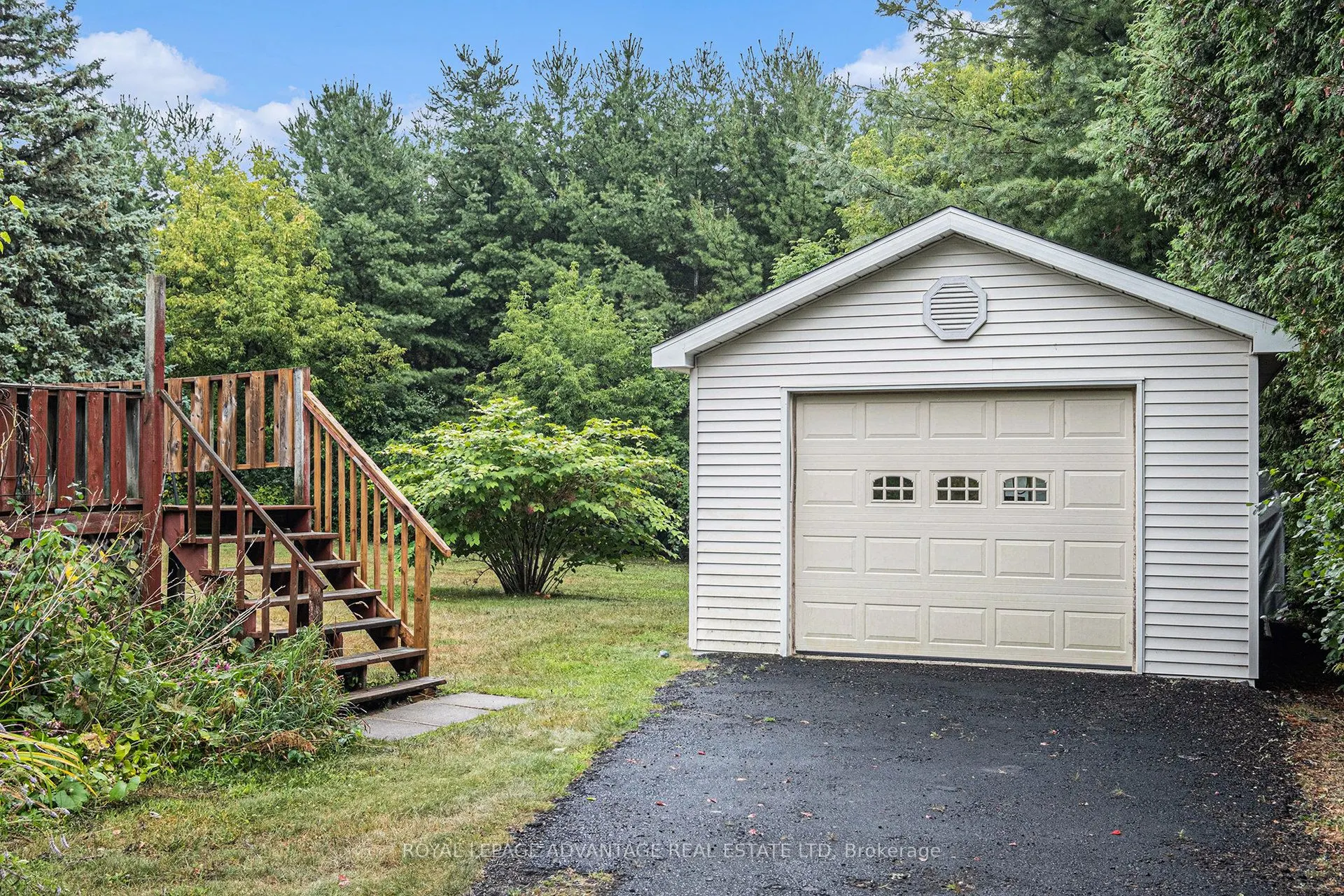 77 Golf Club Road