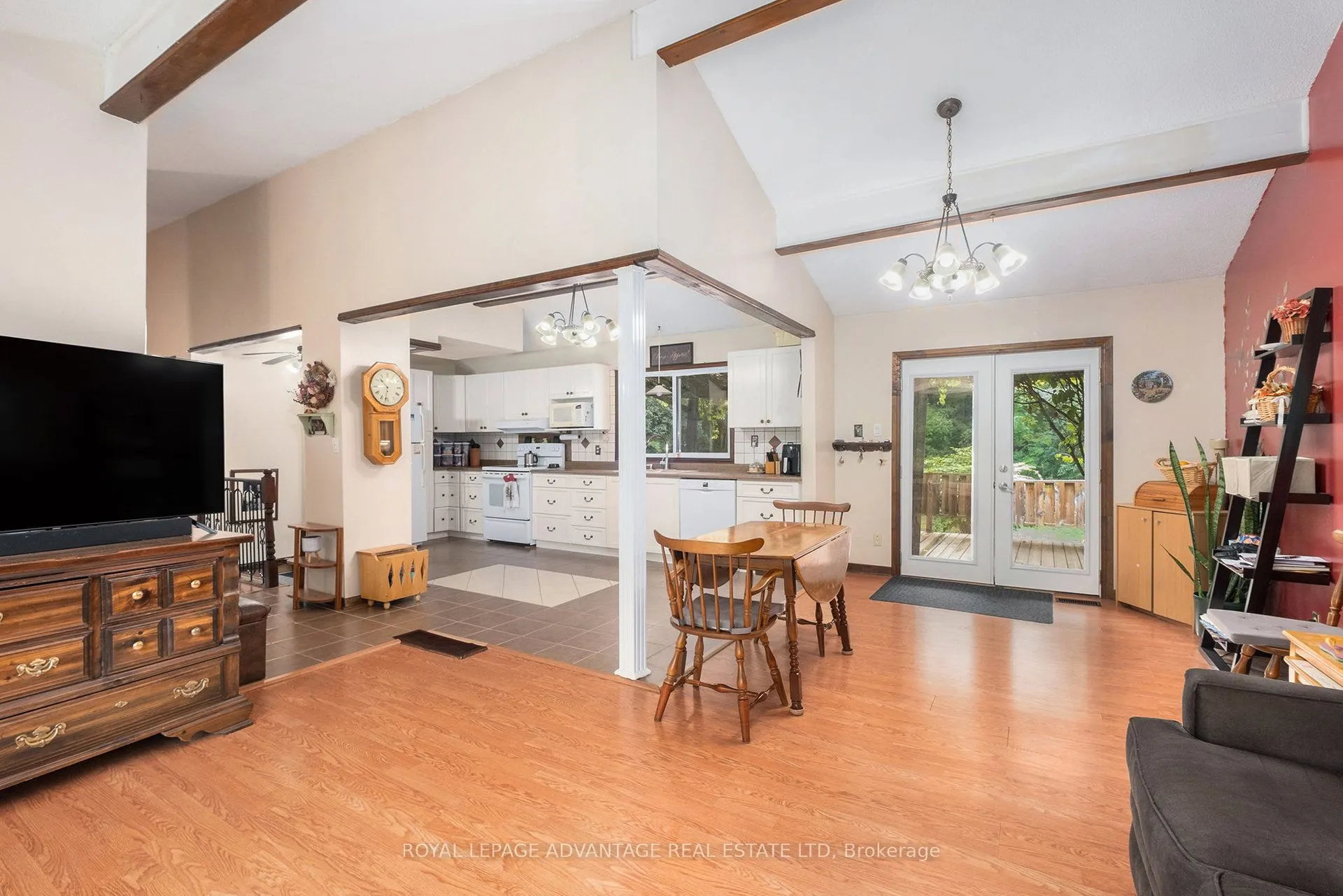 77 Golf Club Road