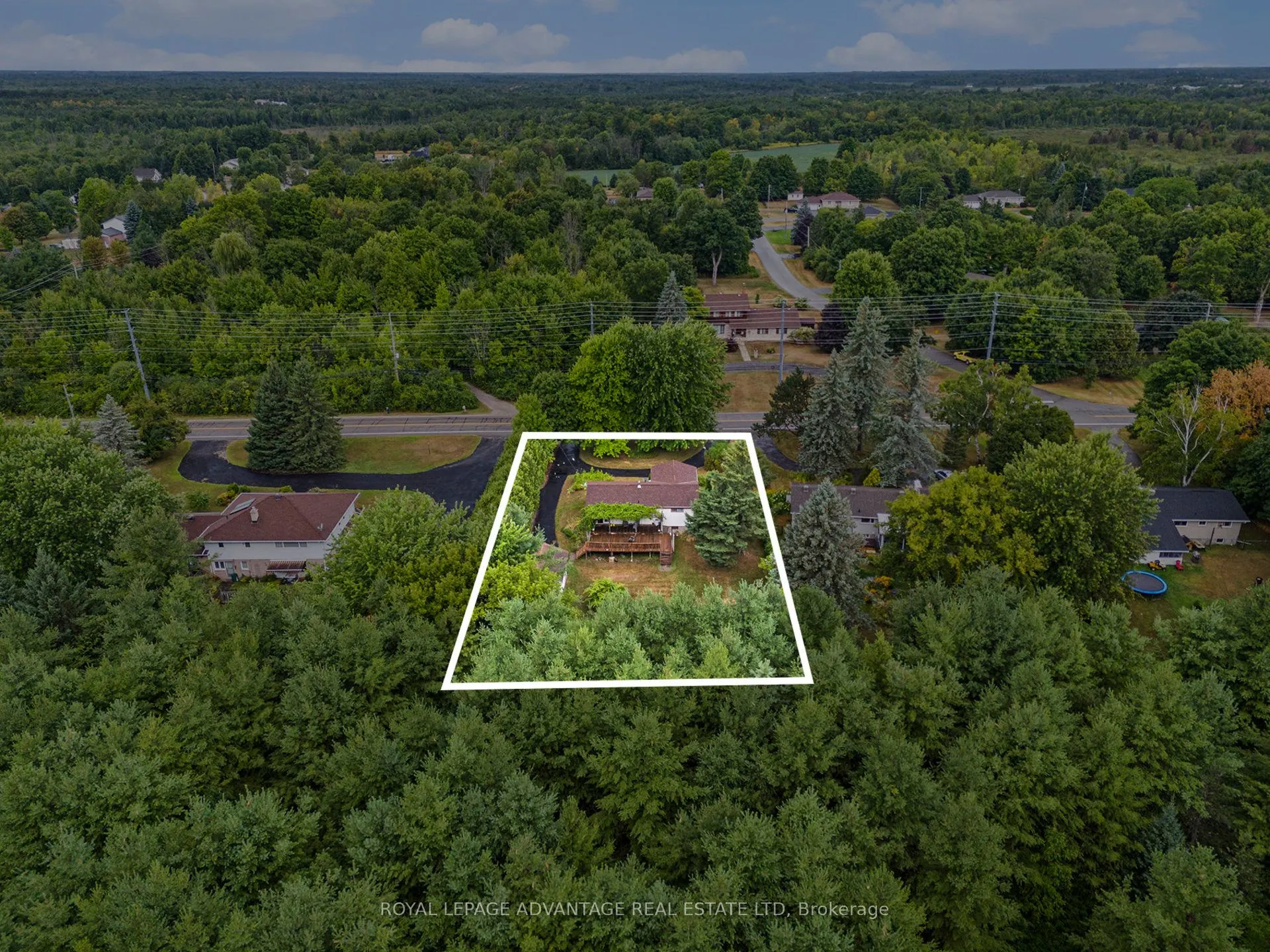 77 Golf Club Road