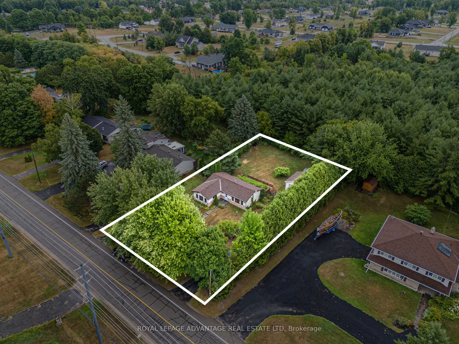 77 Golf Club Road