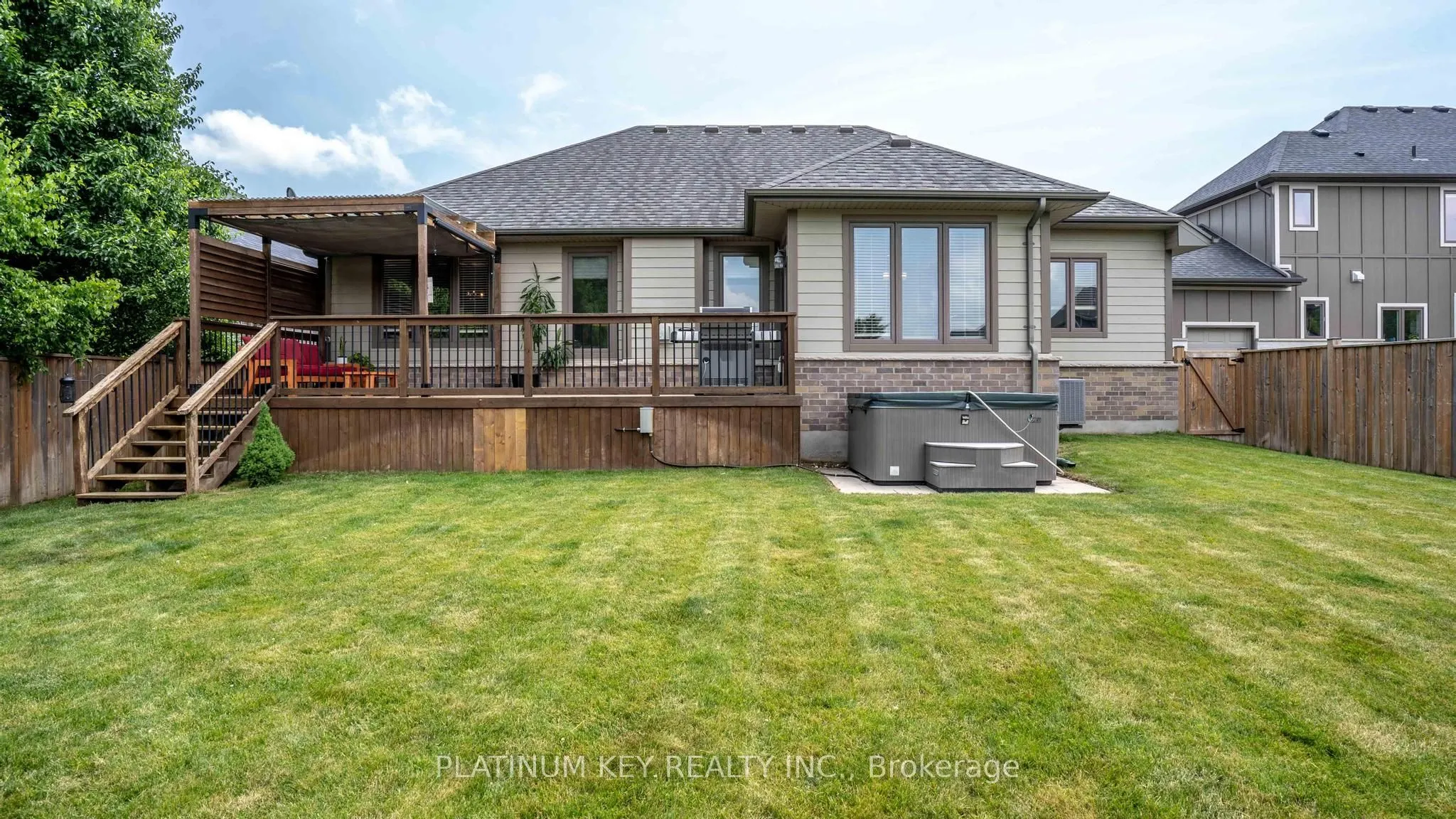 688 Woods Edge Road