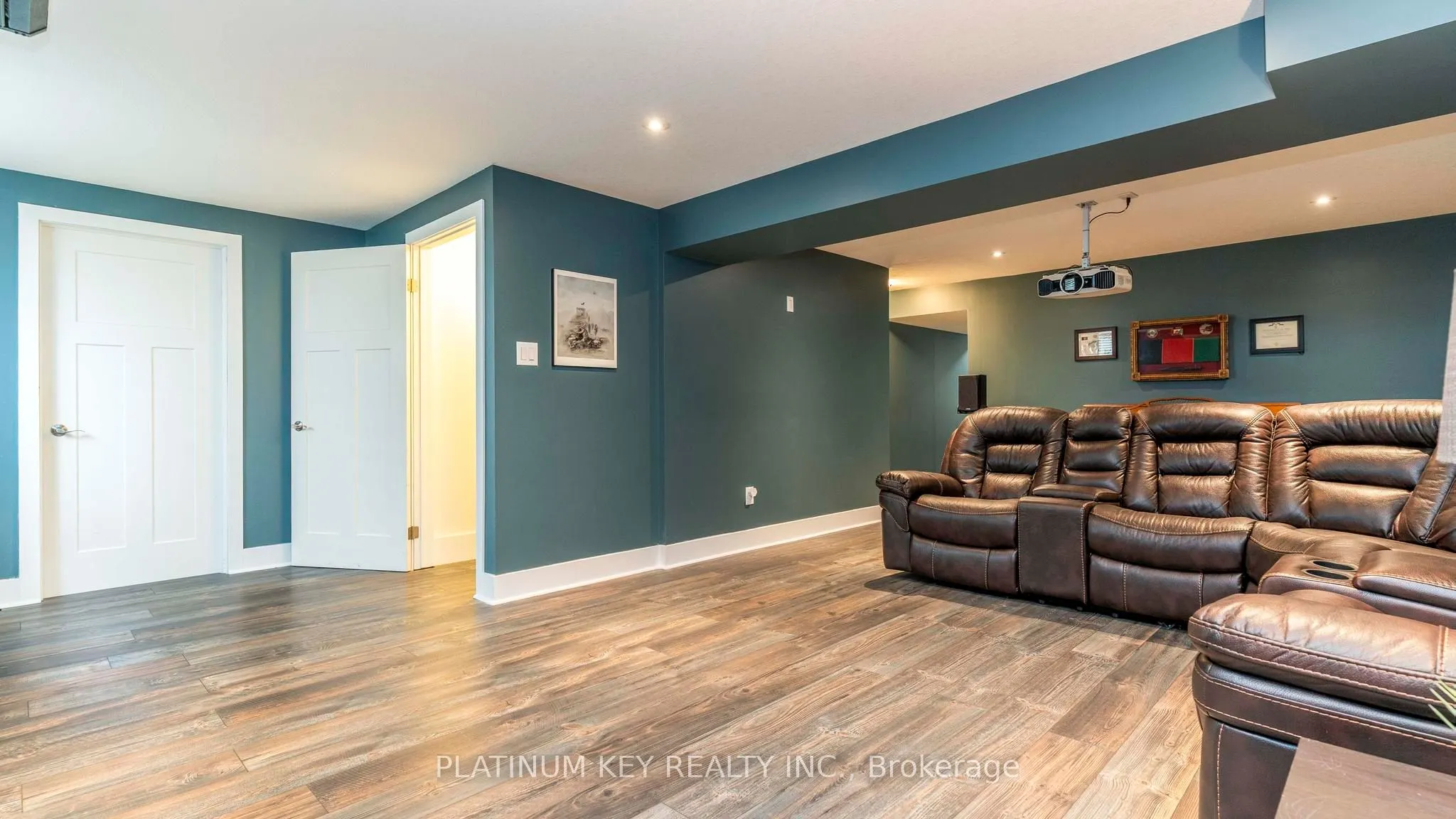 688 Woods Edge Road