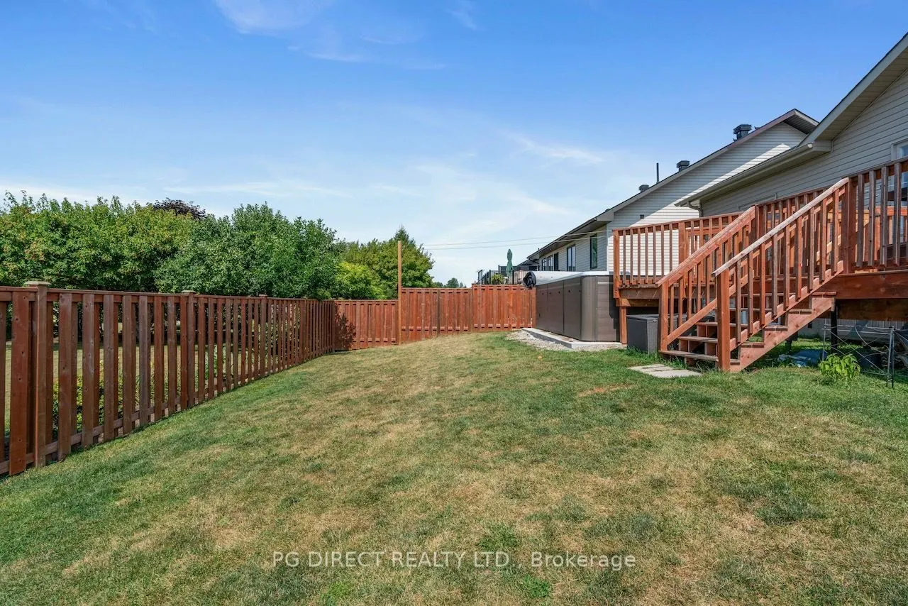 34 Senators Gate Drive