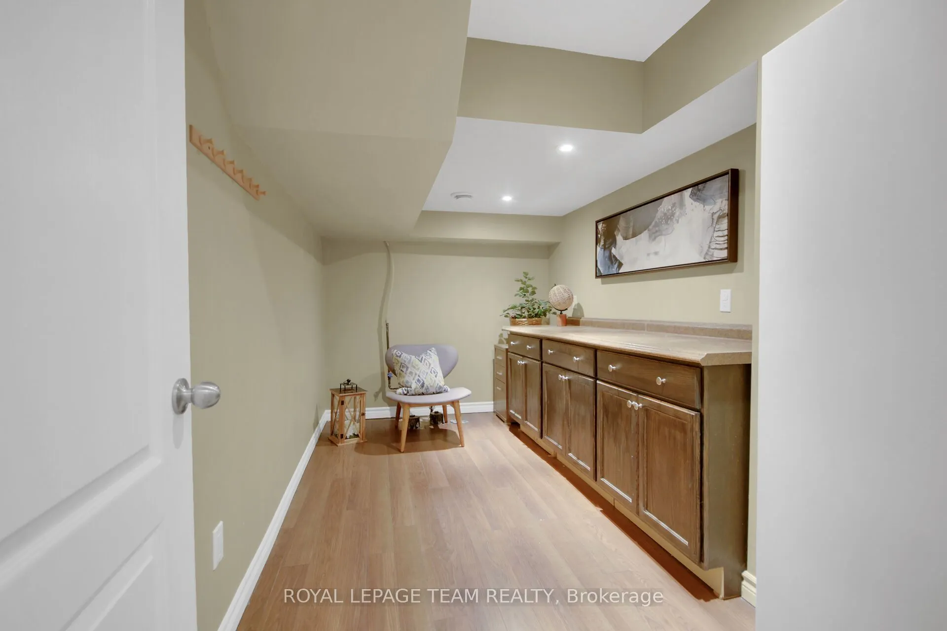 123 Talltree Crescent