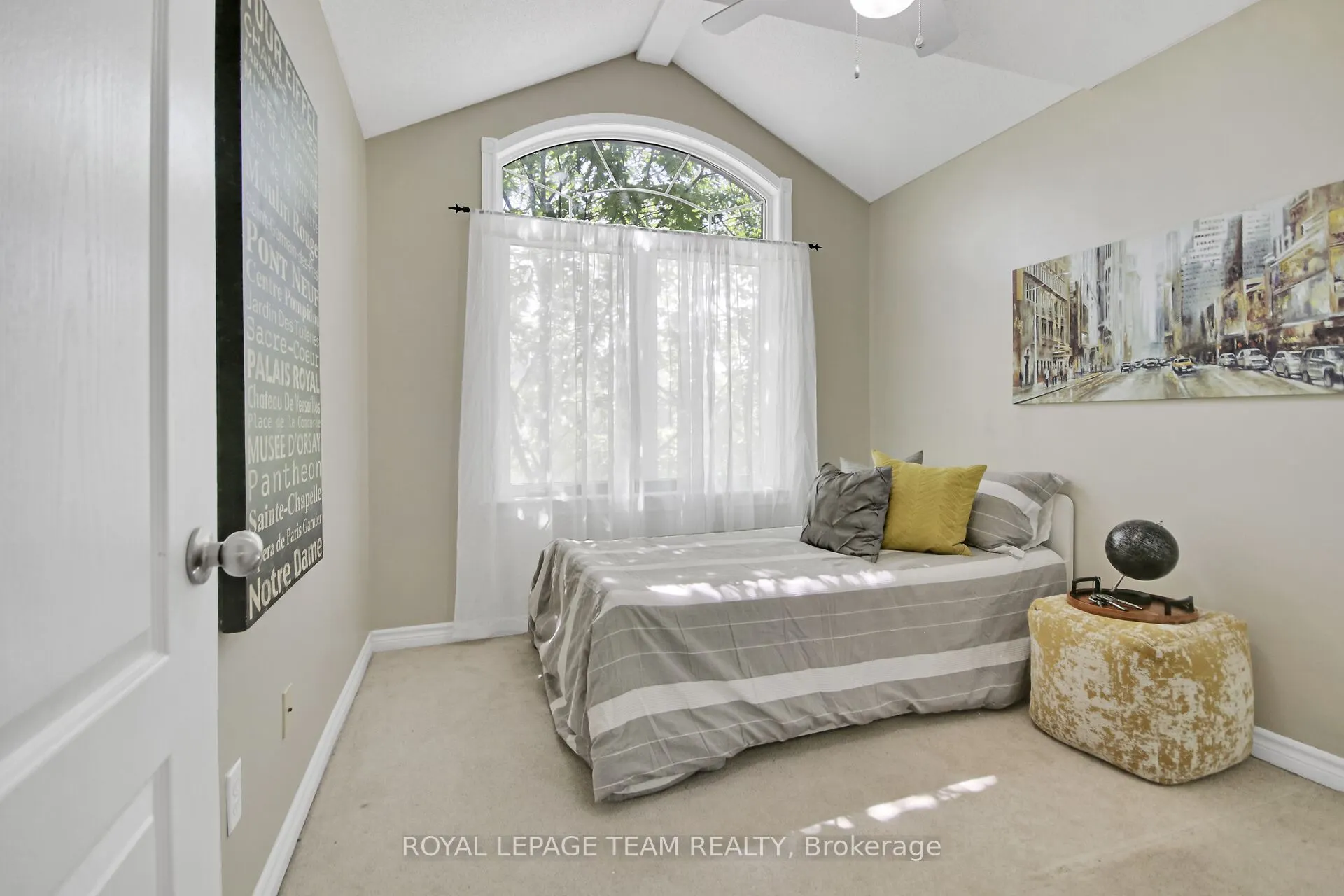 123 Talltree Crescent