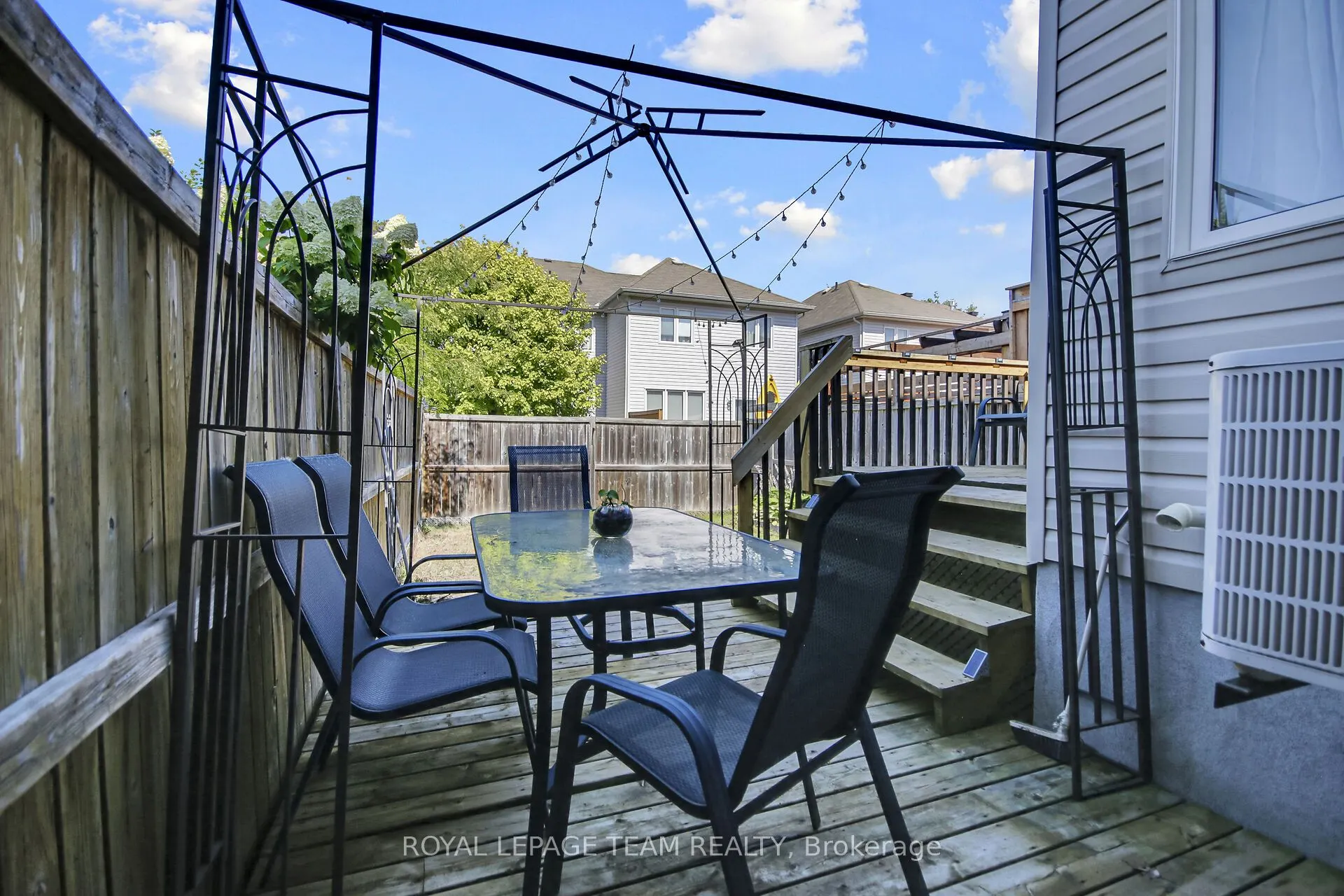 123 Talltree Crescent