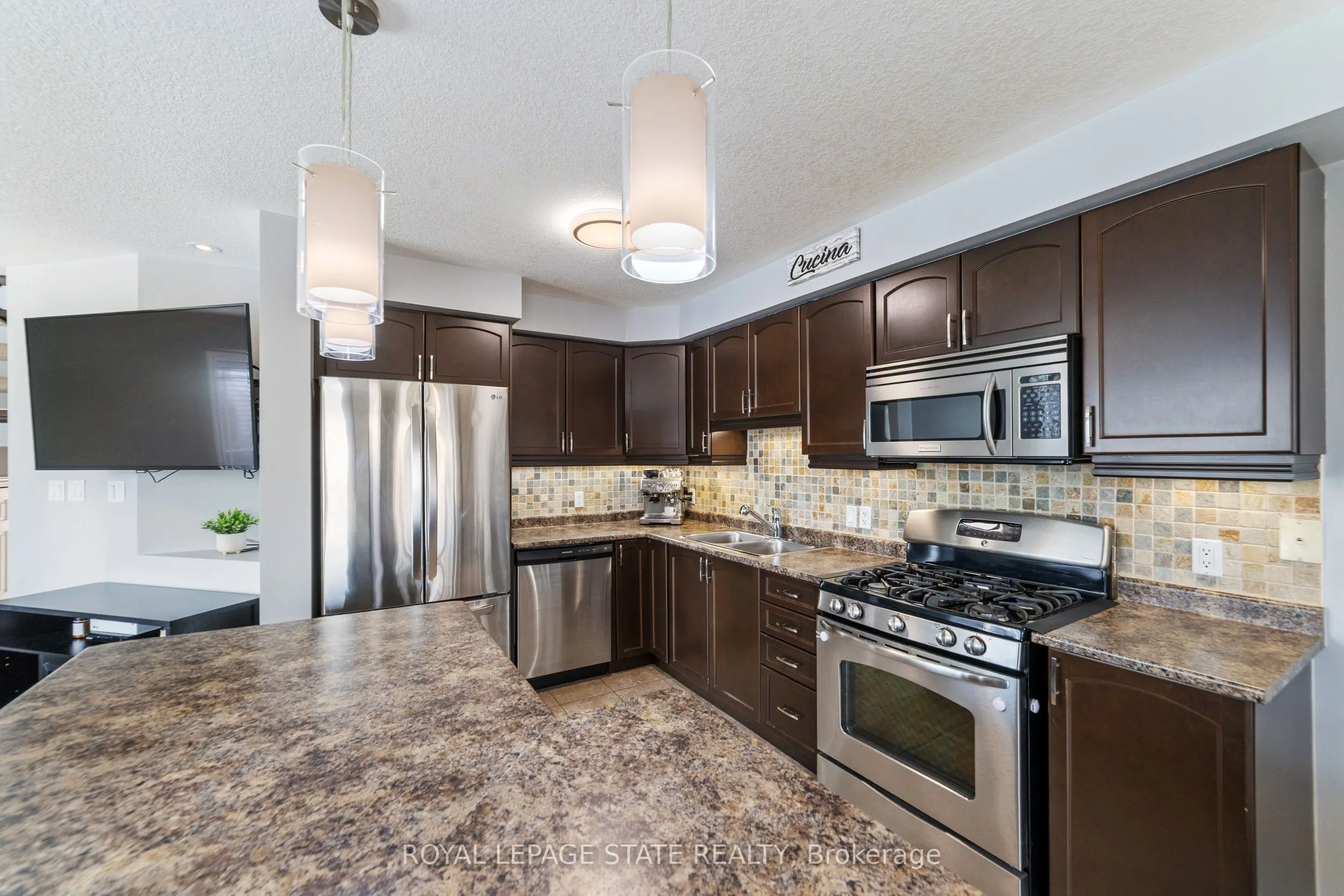 139 Periwinkle Drive