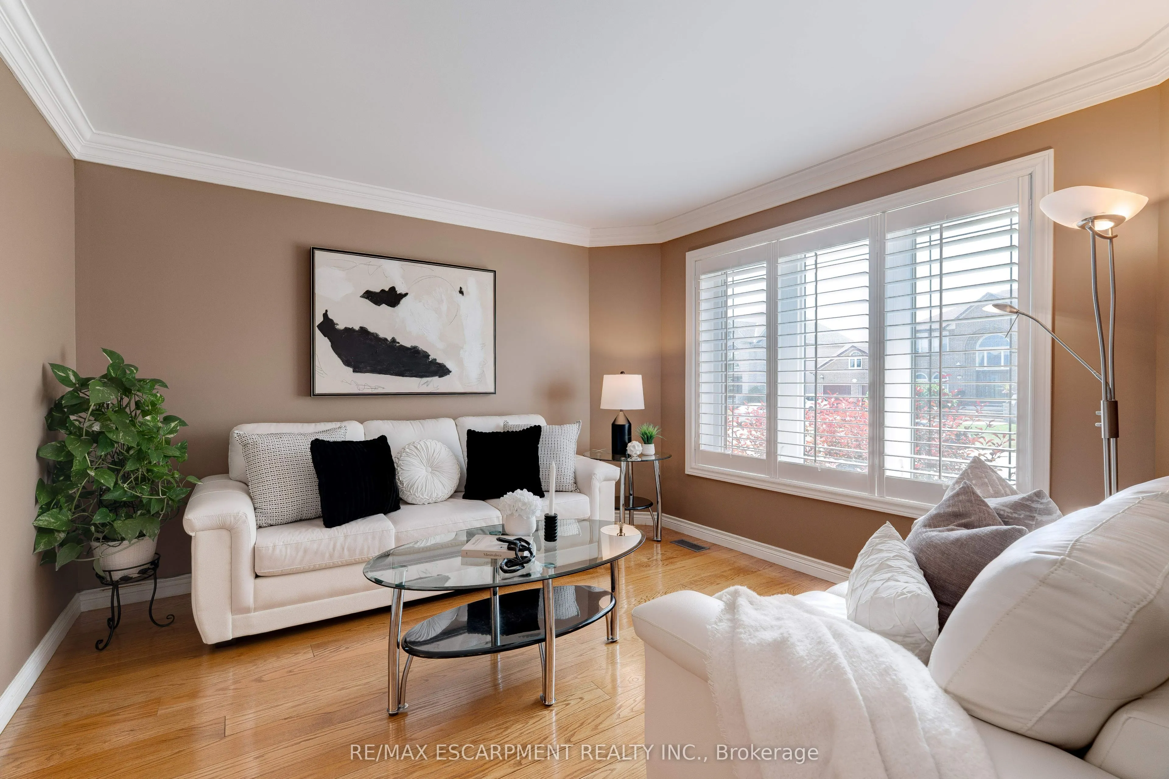 6 Embassy Drive