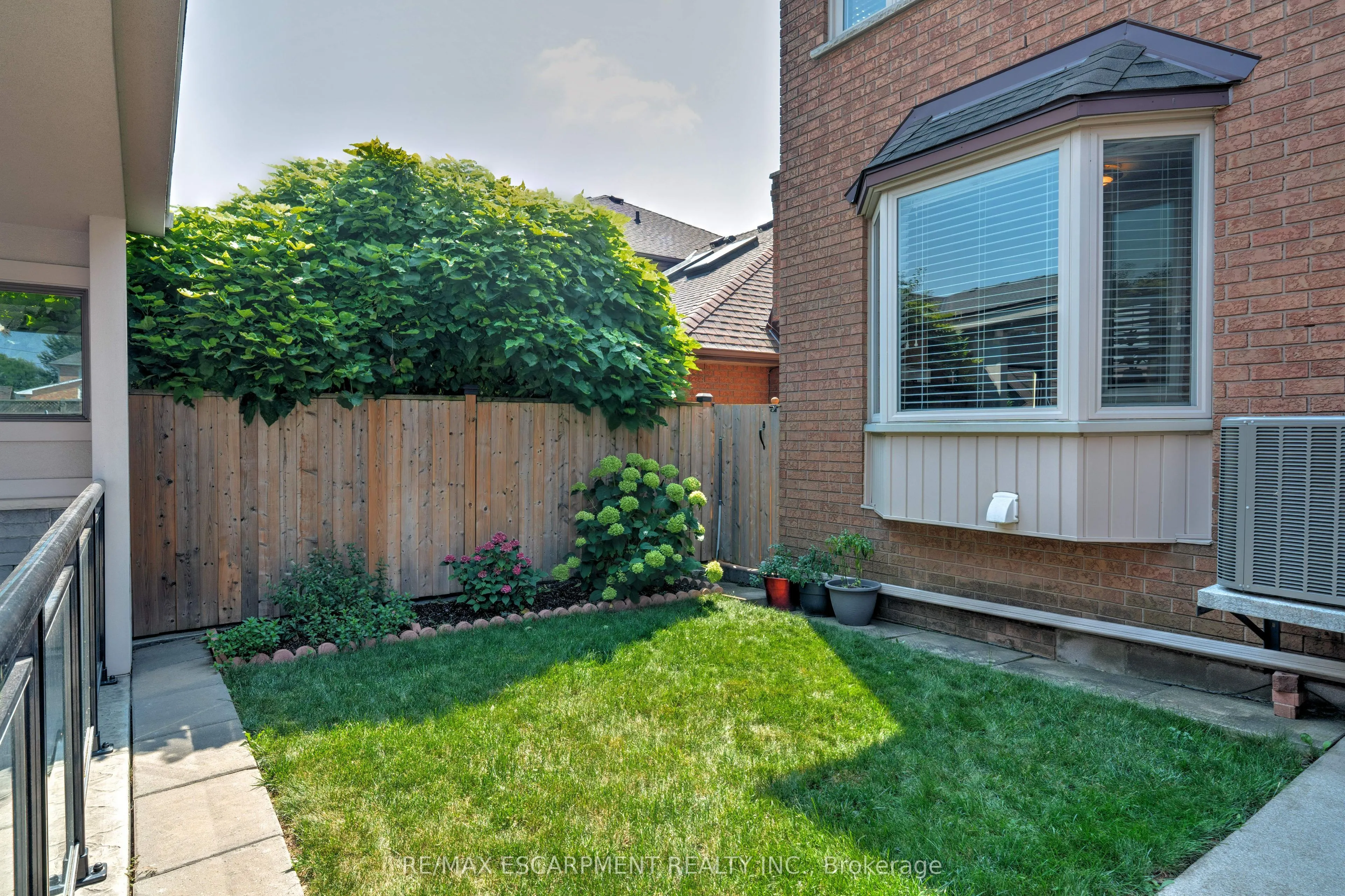 6 Embassy Drive