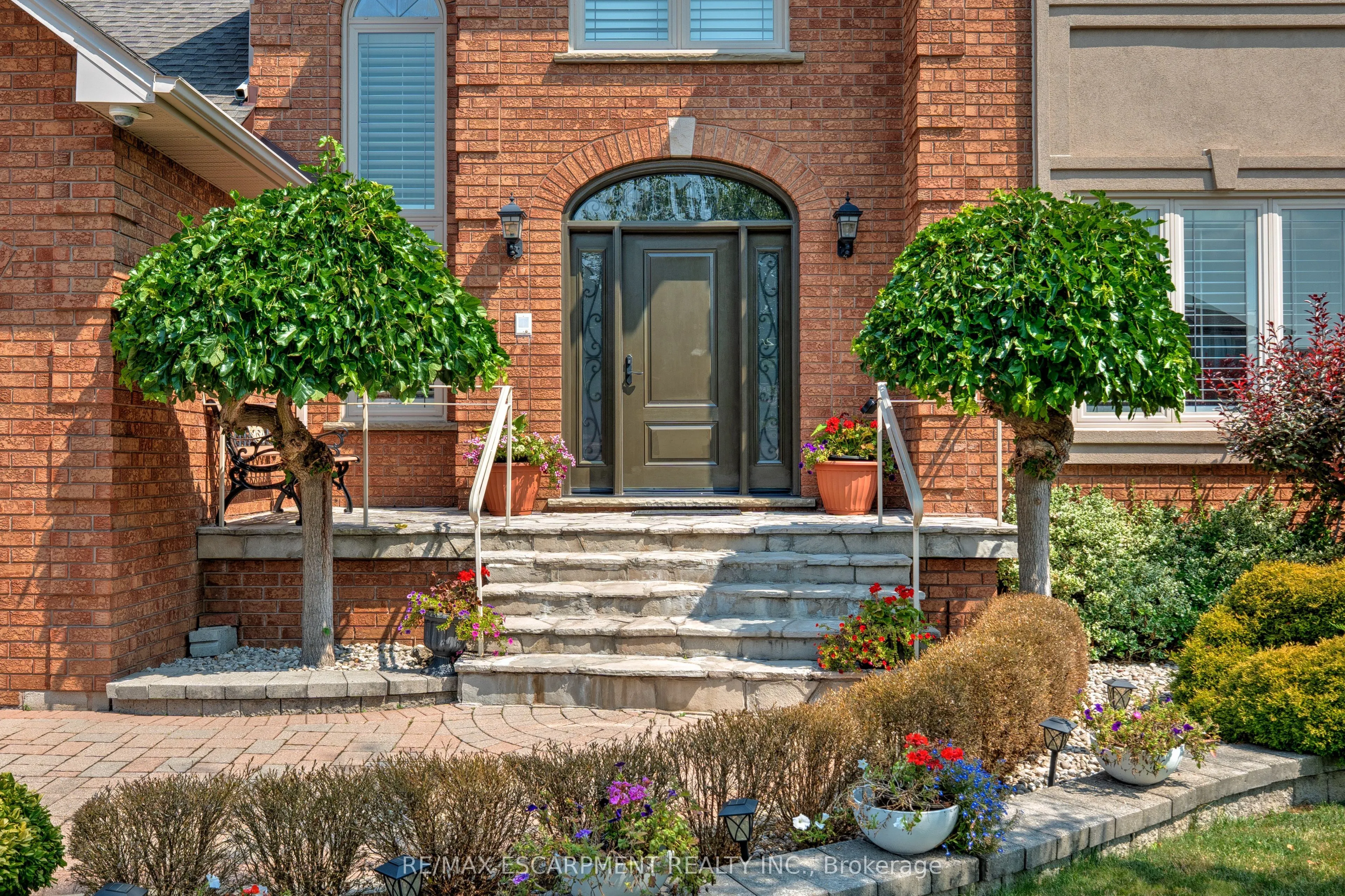 6 Embassy Drive