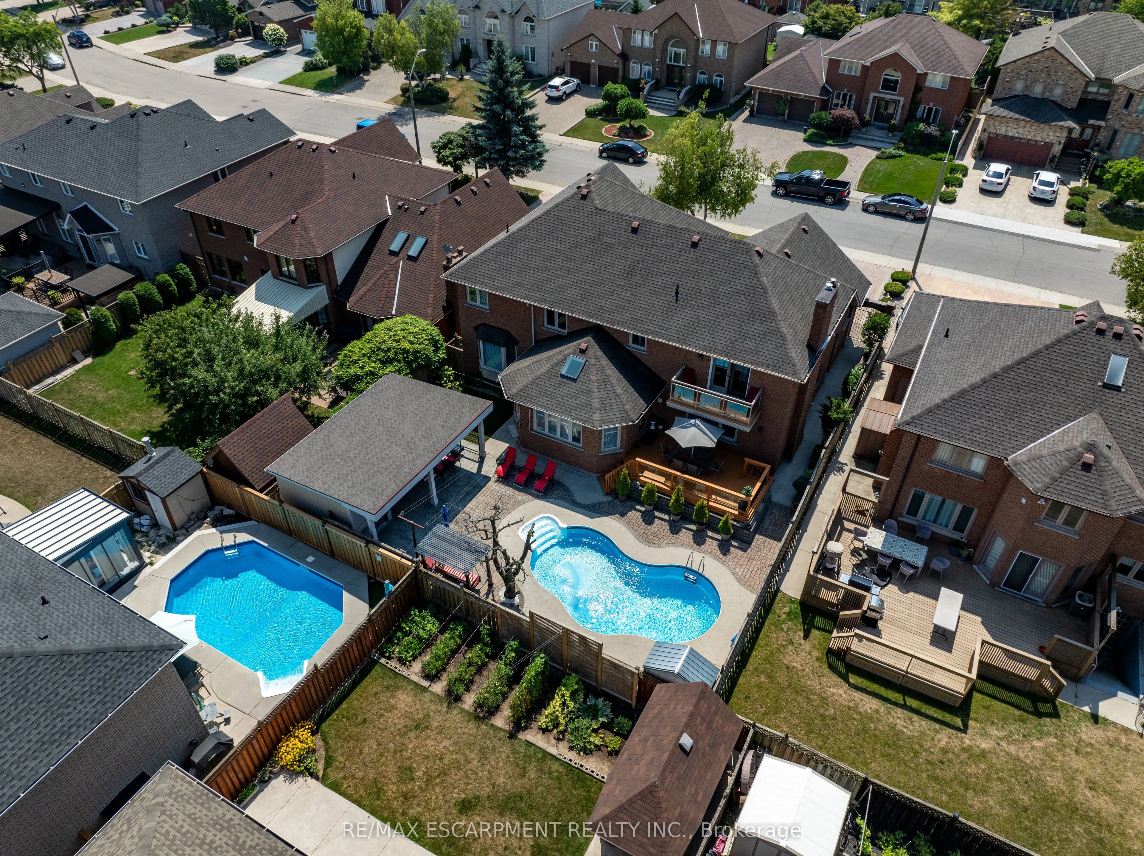 6 Embassy Drive
