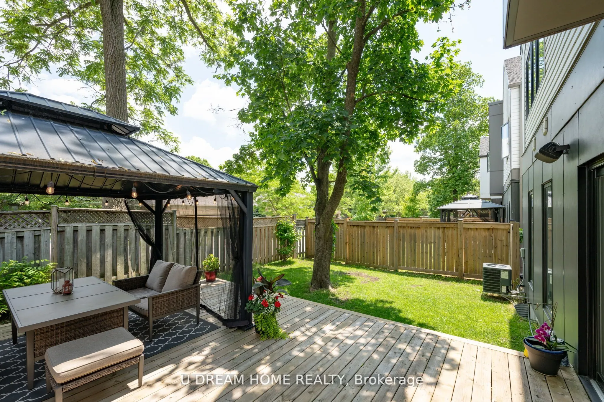 1195 RIVERSIDE Drive, #12