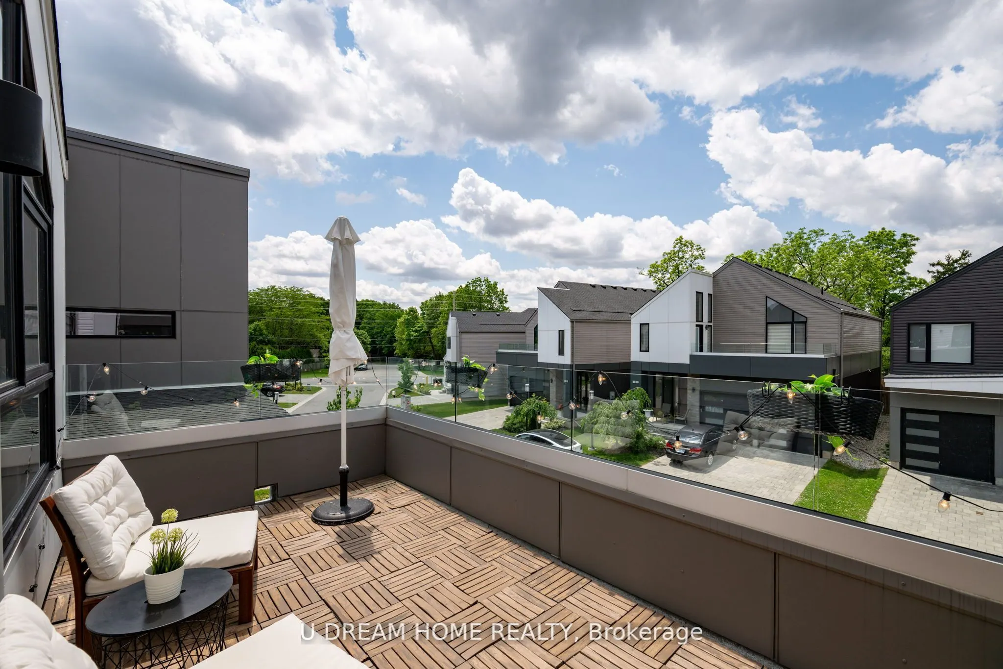 1195 RIVERSIDE Drive, #12