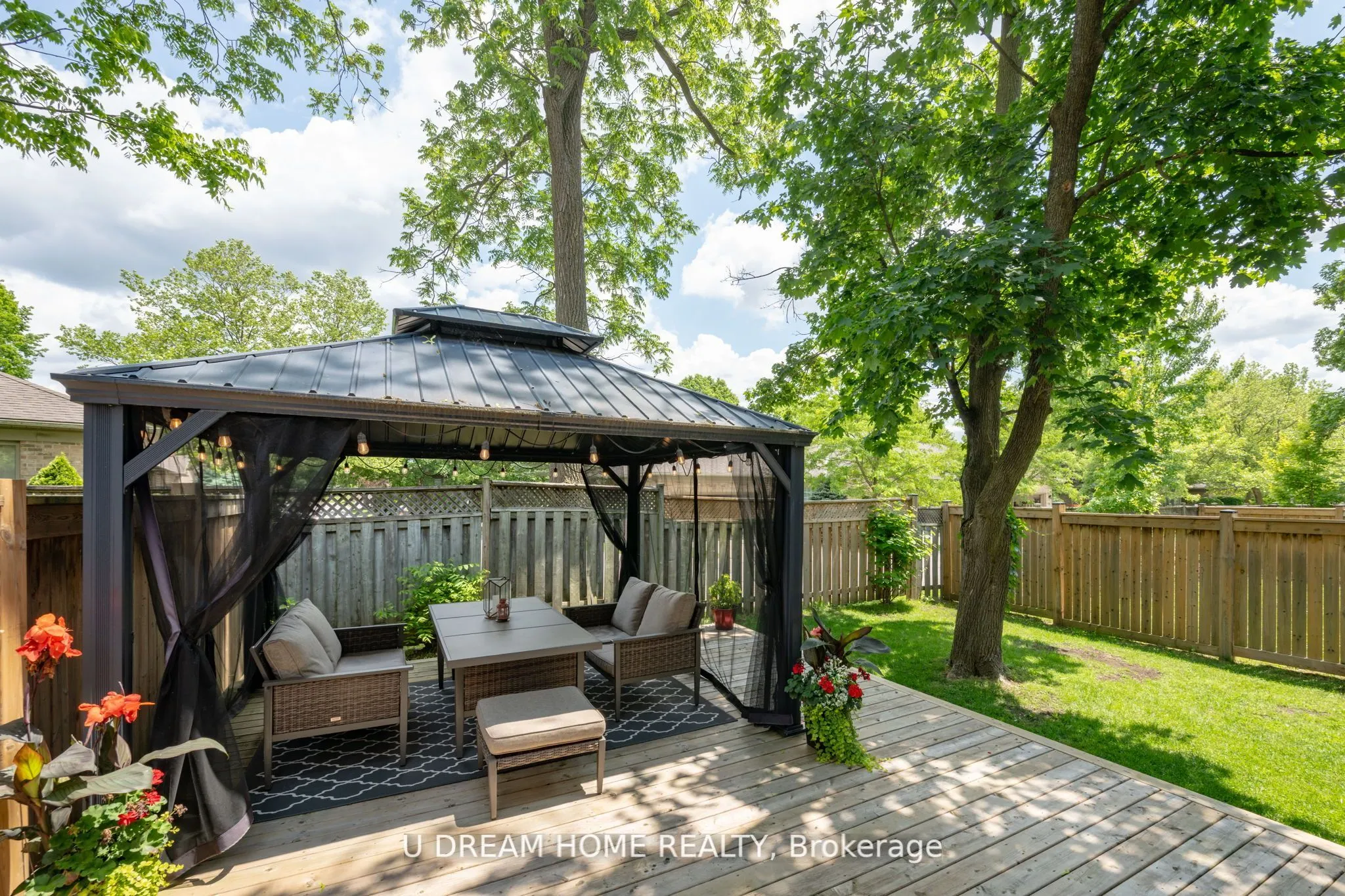 1195 RIVERSIDE Drive, #12