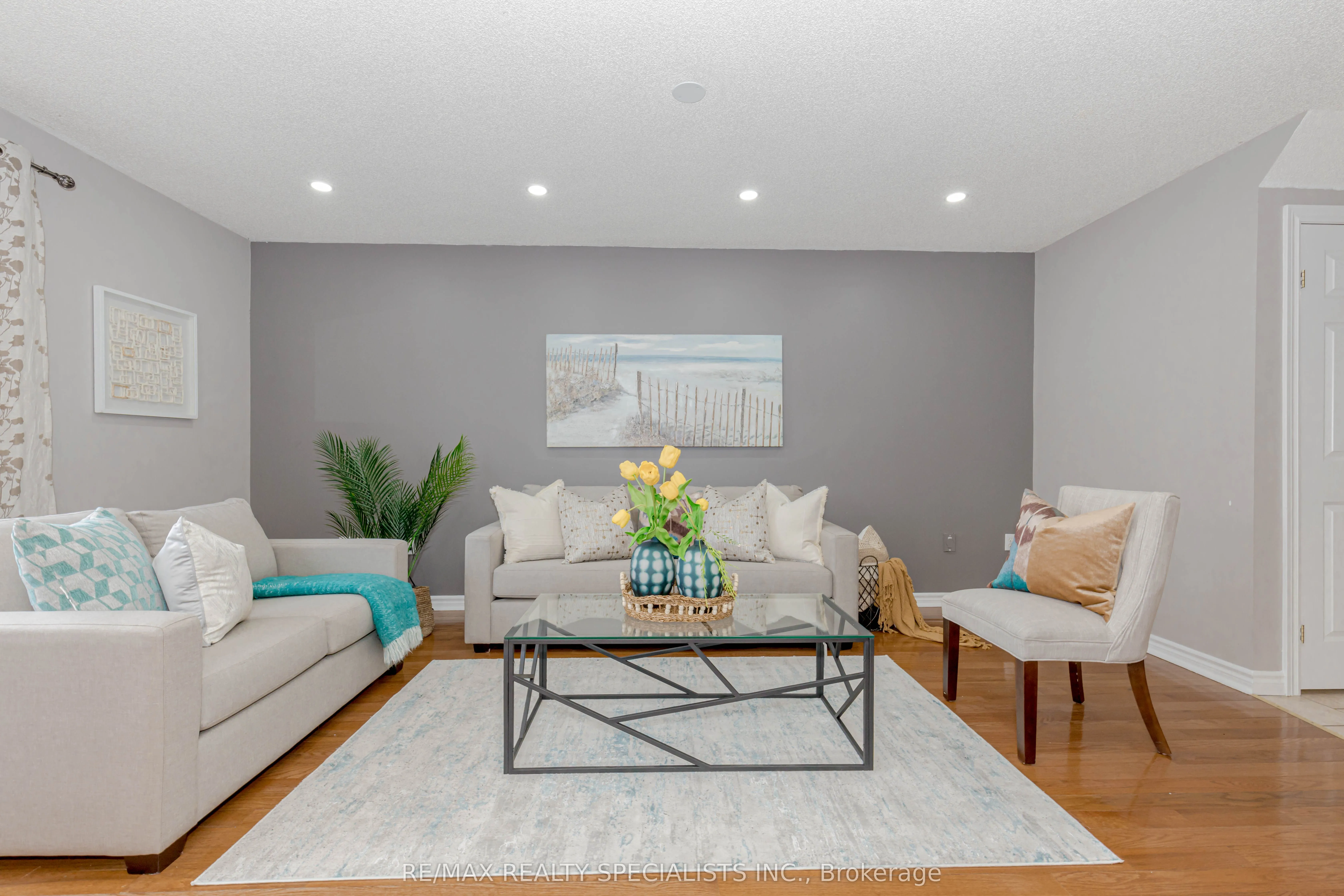 11 Willowridge Way