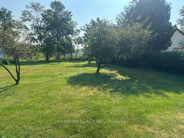LOT 20 River Street