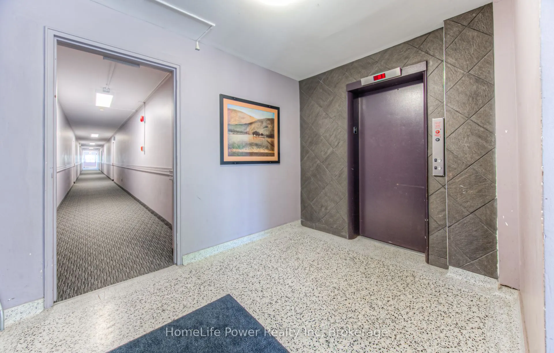 283 Fairway Road N, #501