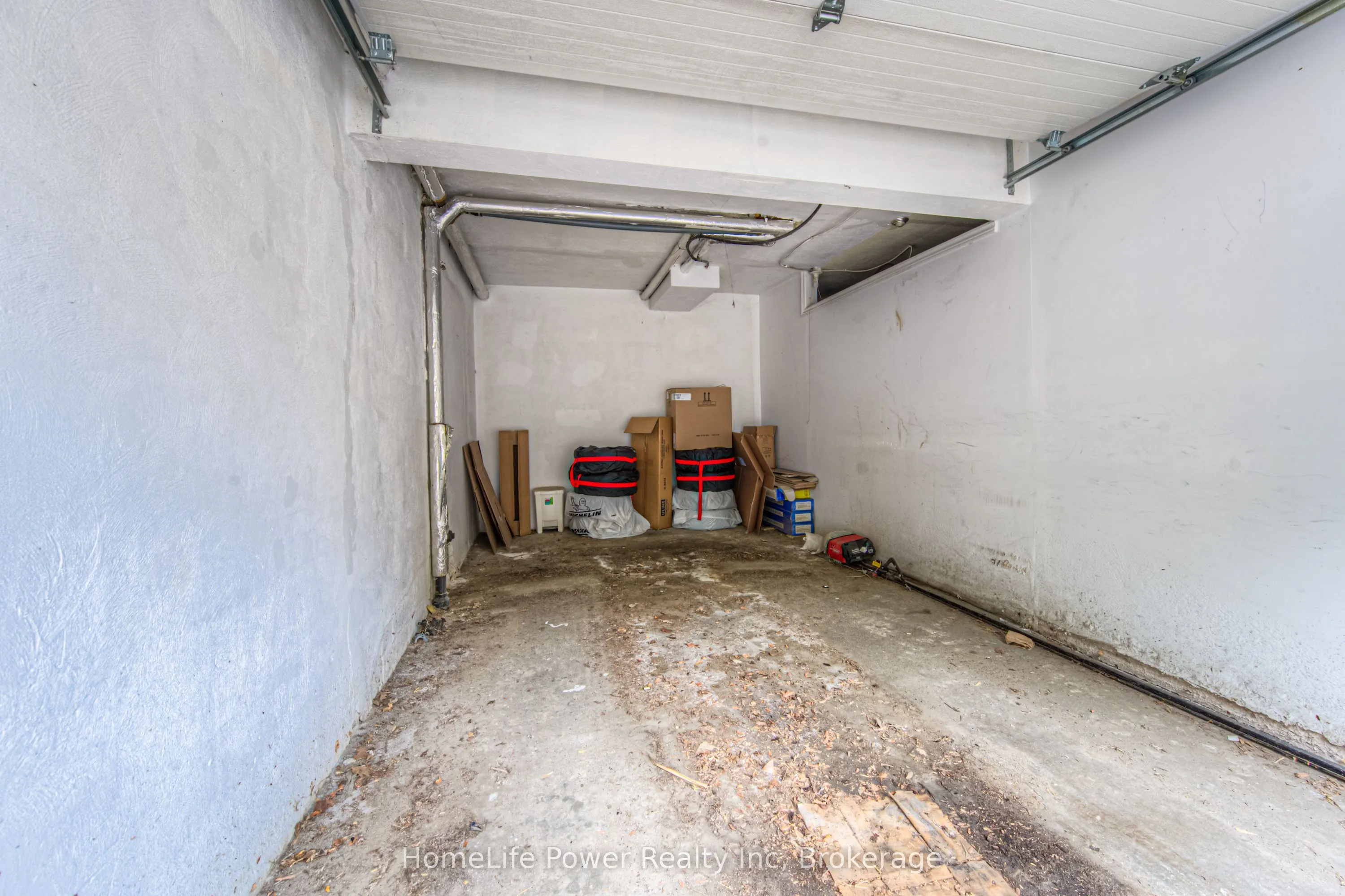 283 Fairway Road N, #501