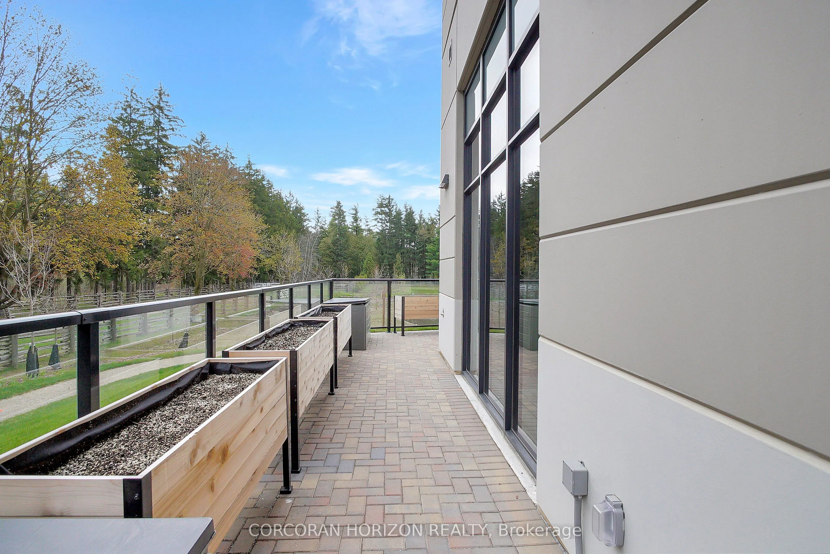 525 New Dundee Road, #601