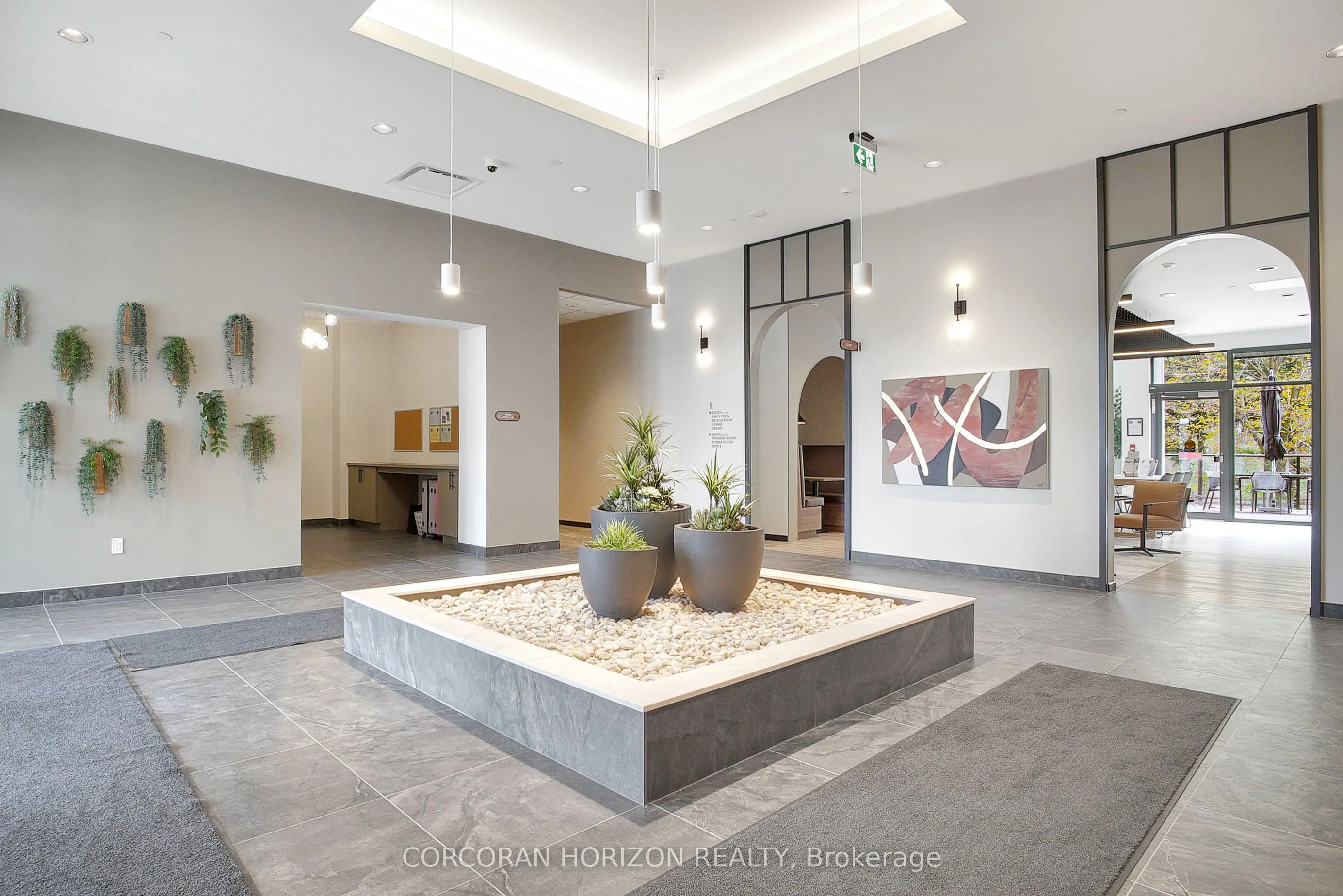 525 New Dundee Road, #601