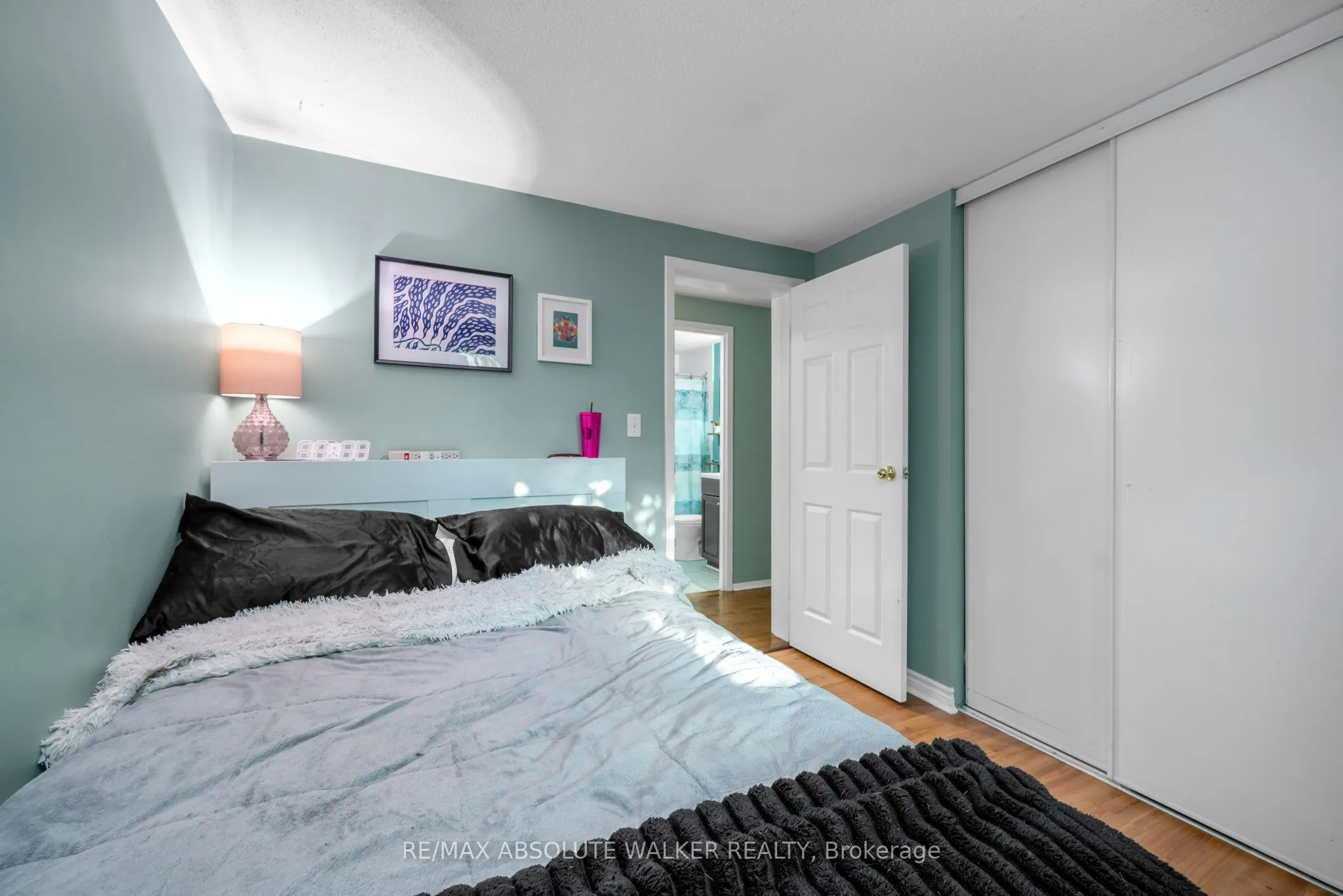 428 Hatfield Crescent