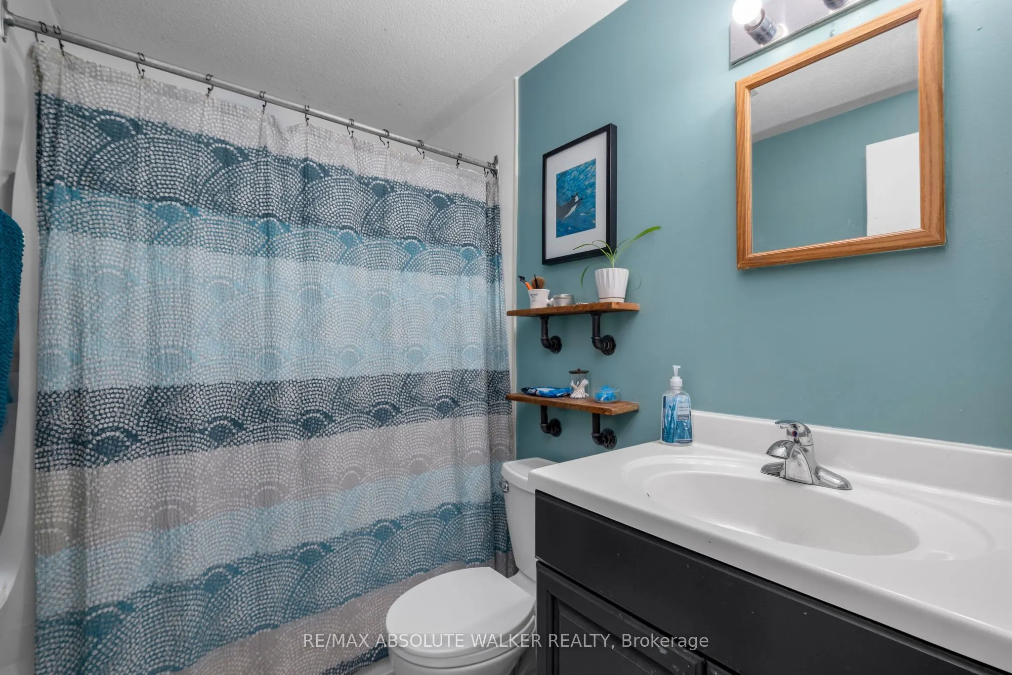 428 Hatfield Crescent