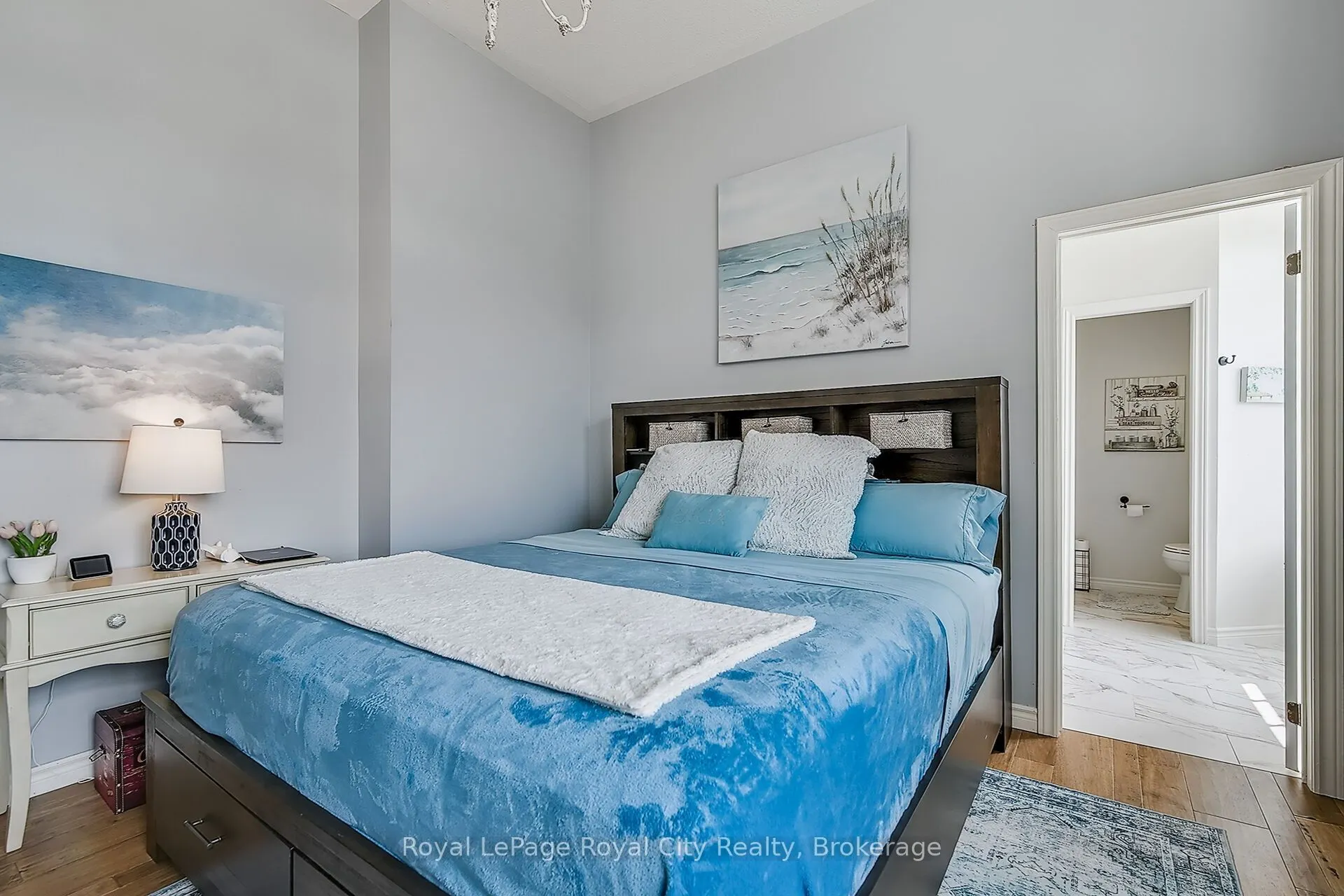 478 St Andrew Street E, #301