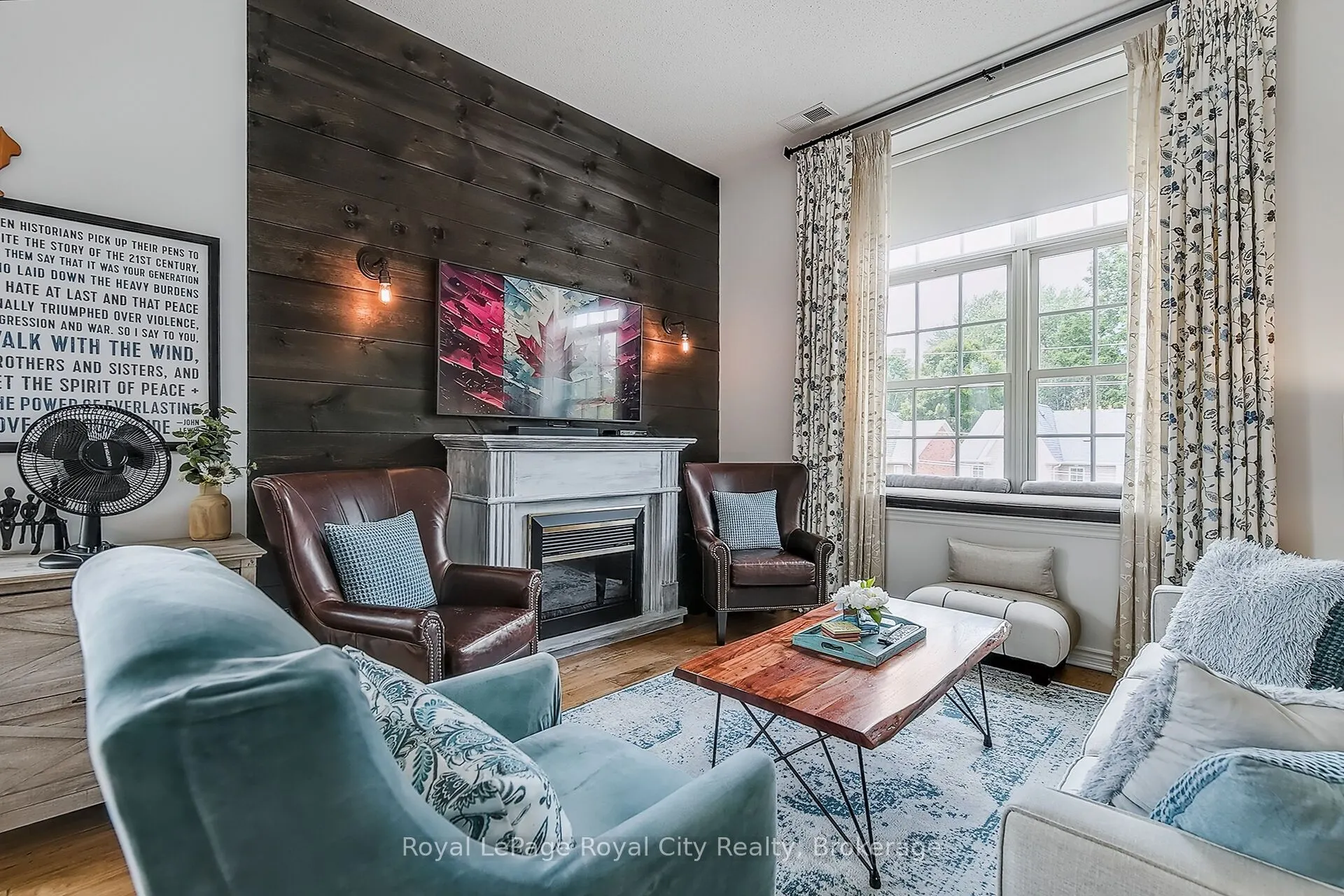 478 St Andrew Street E, #301