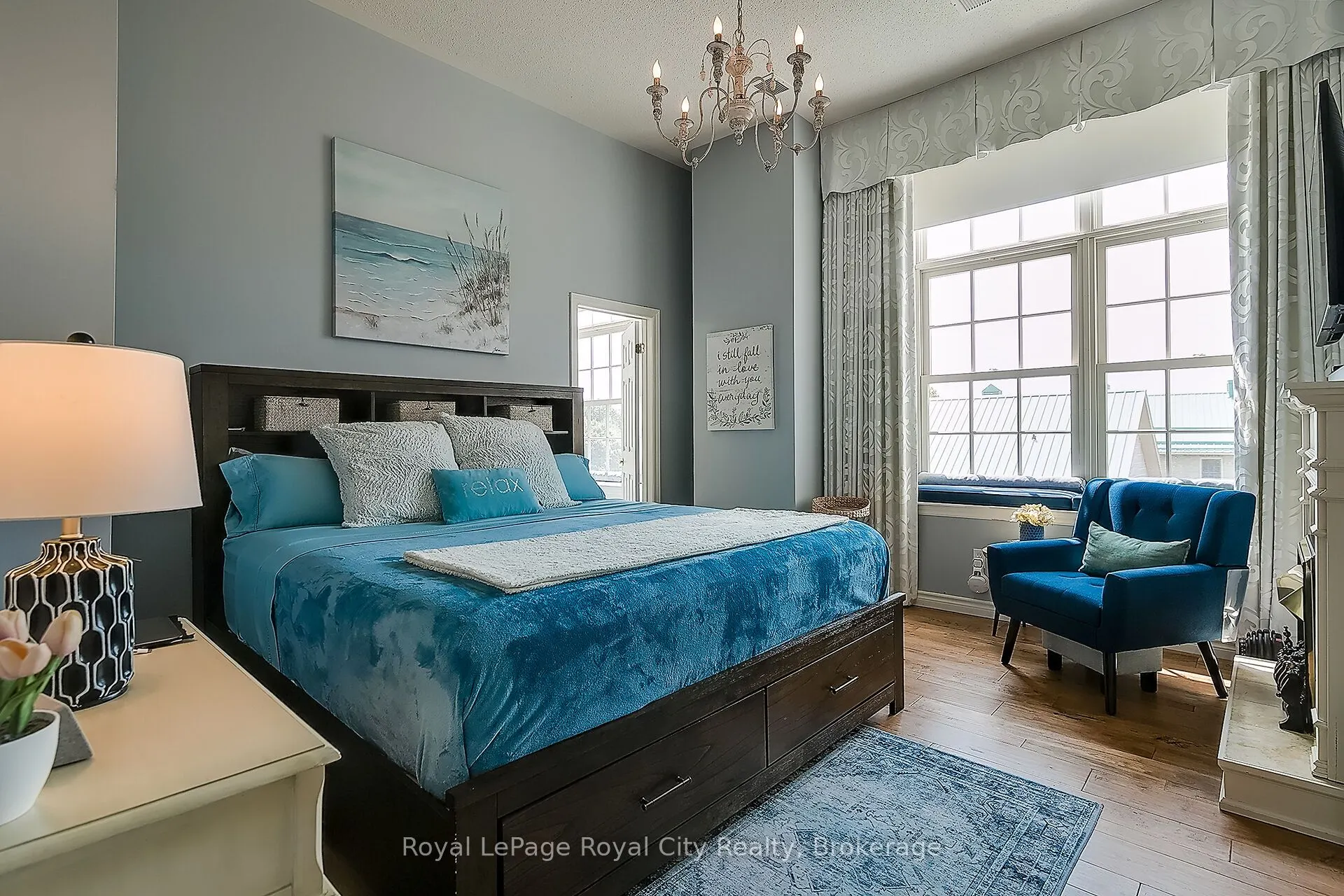 478 St Andrew Street E, #301