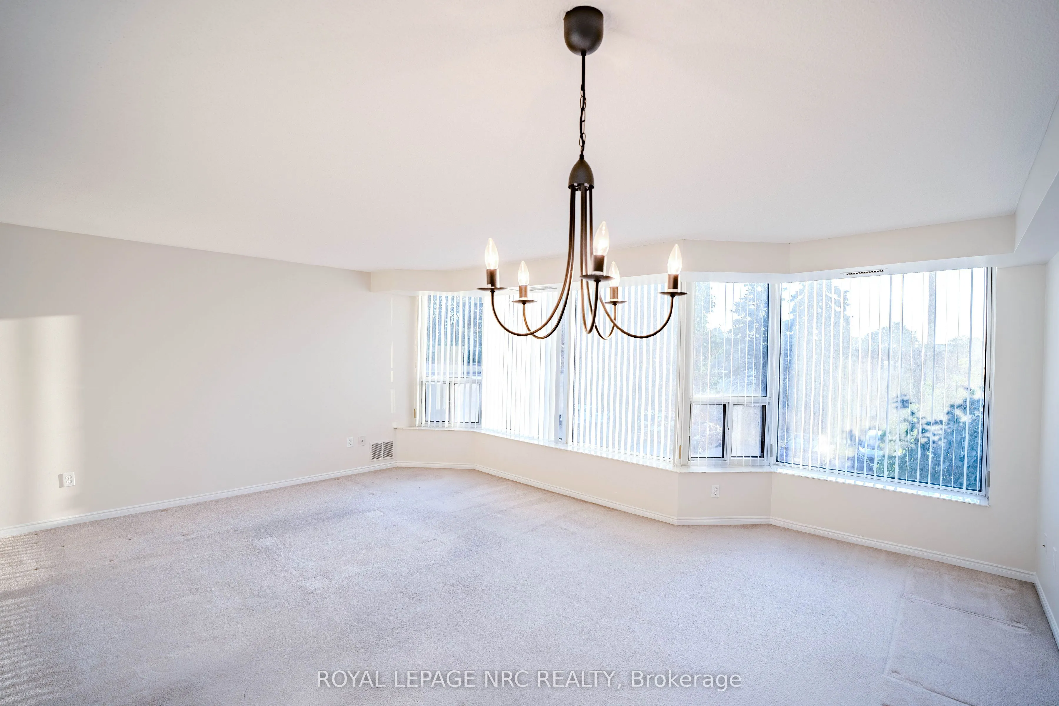 81 Scott Drive, #201