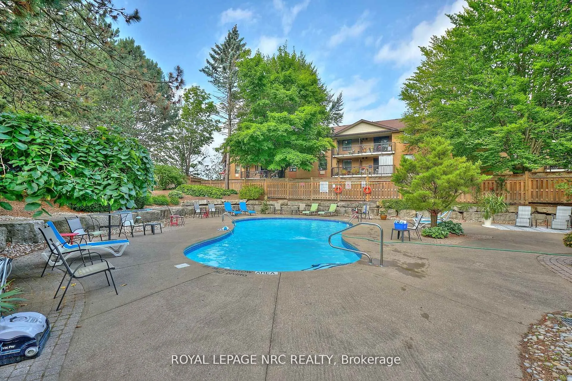 81 Scott Drive, #201