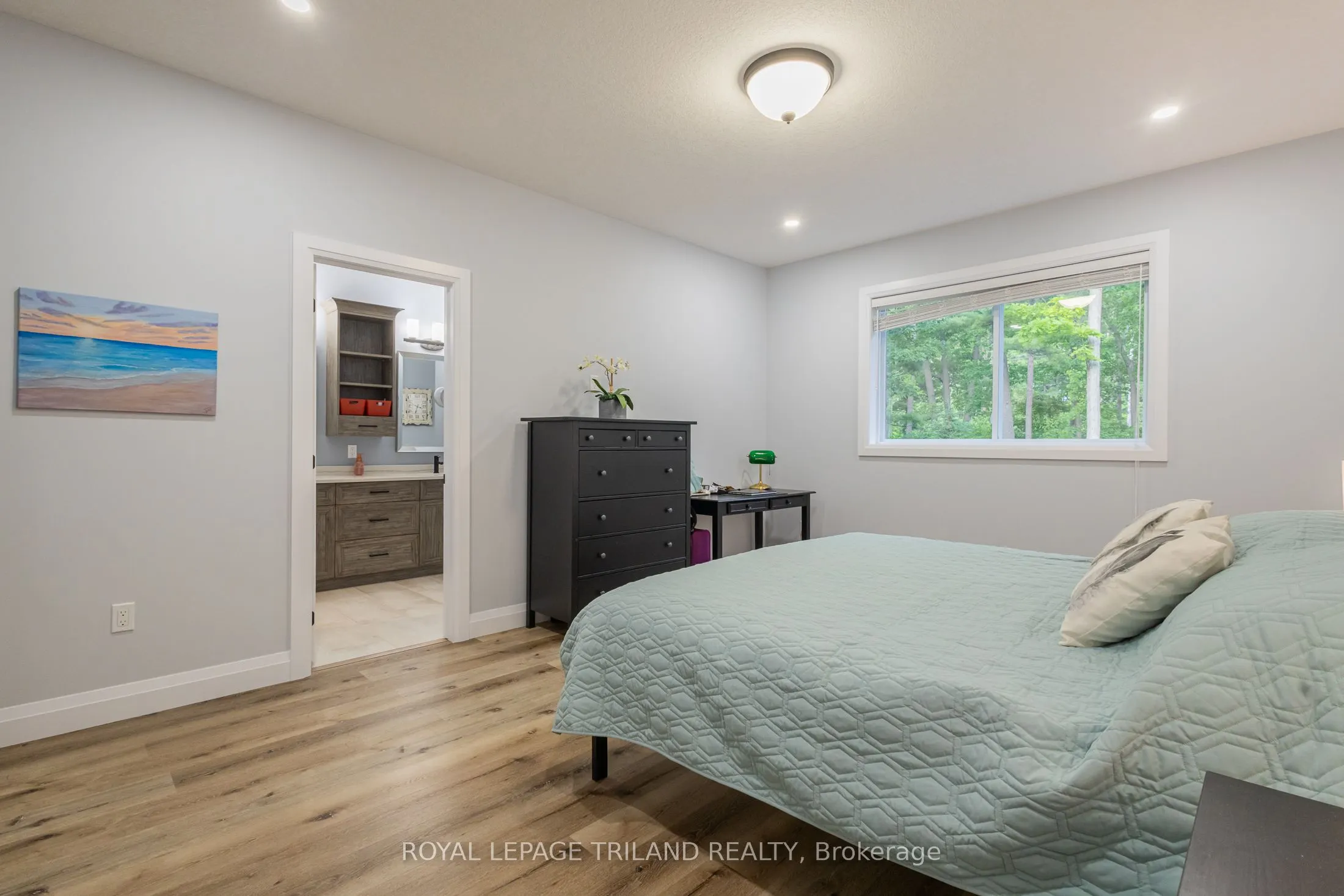 10124 SANDALWOOD Crescent