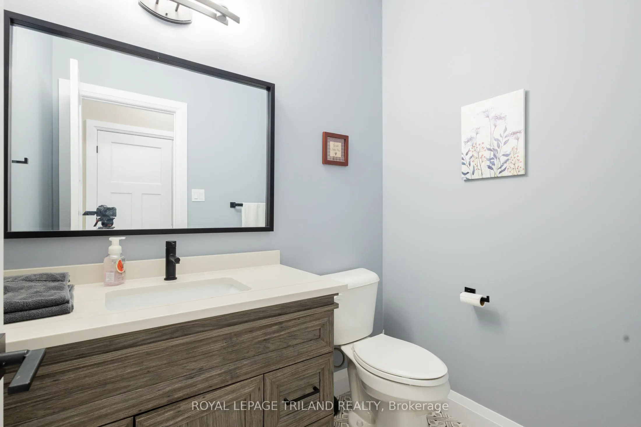 10124 SANDALWOOD Crescent