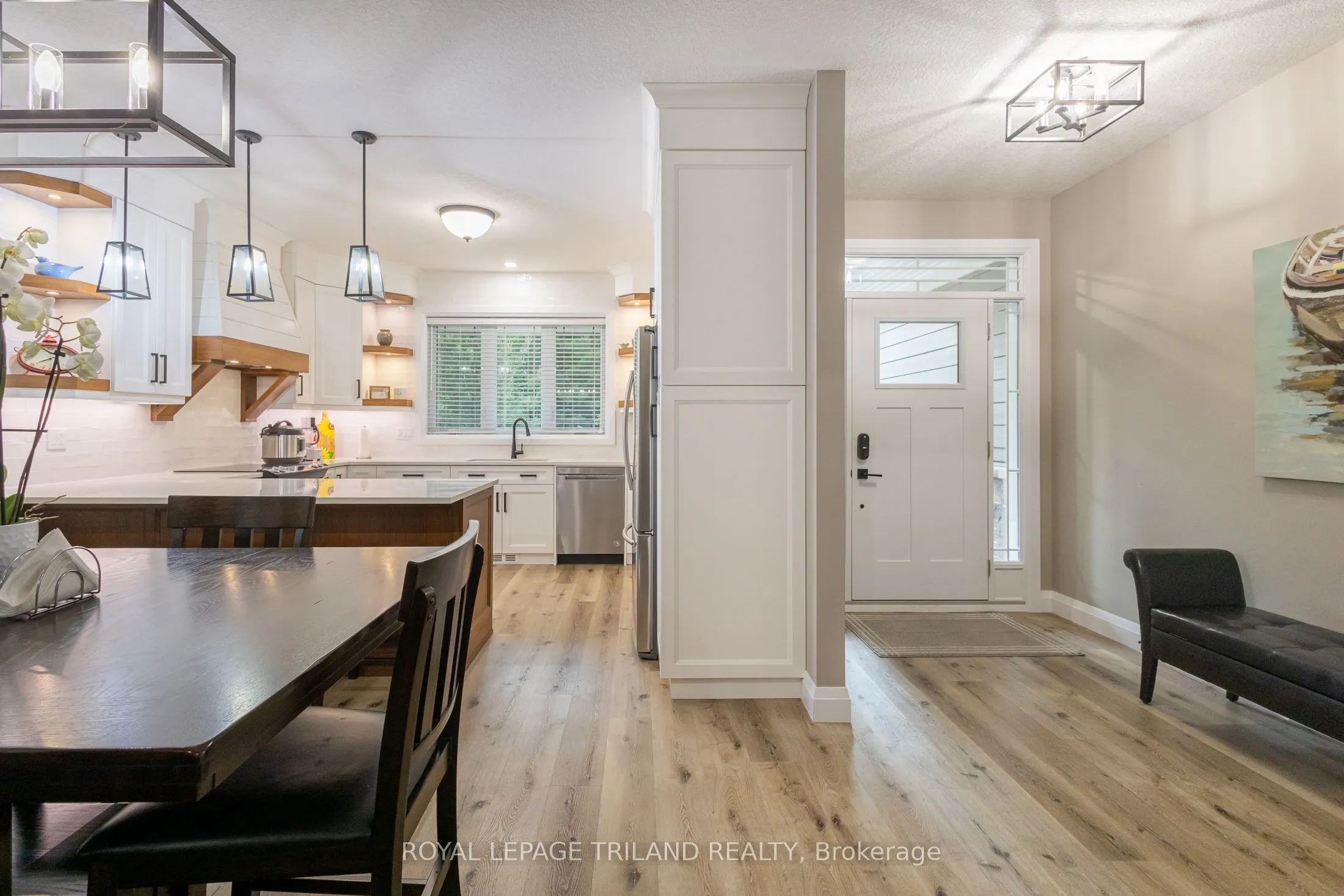 10124 SANDALWOOD Crescent