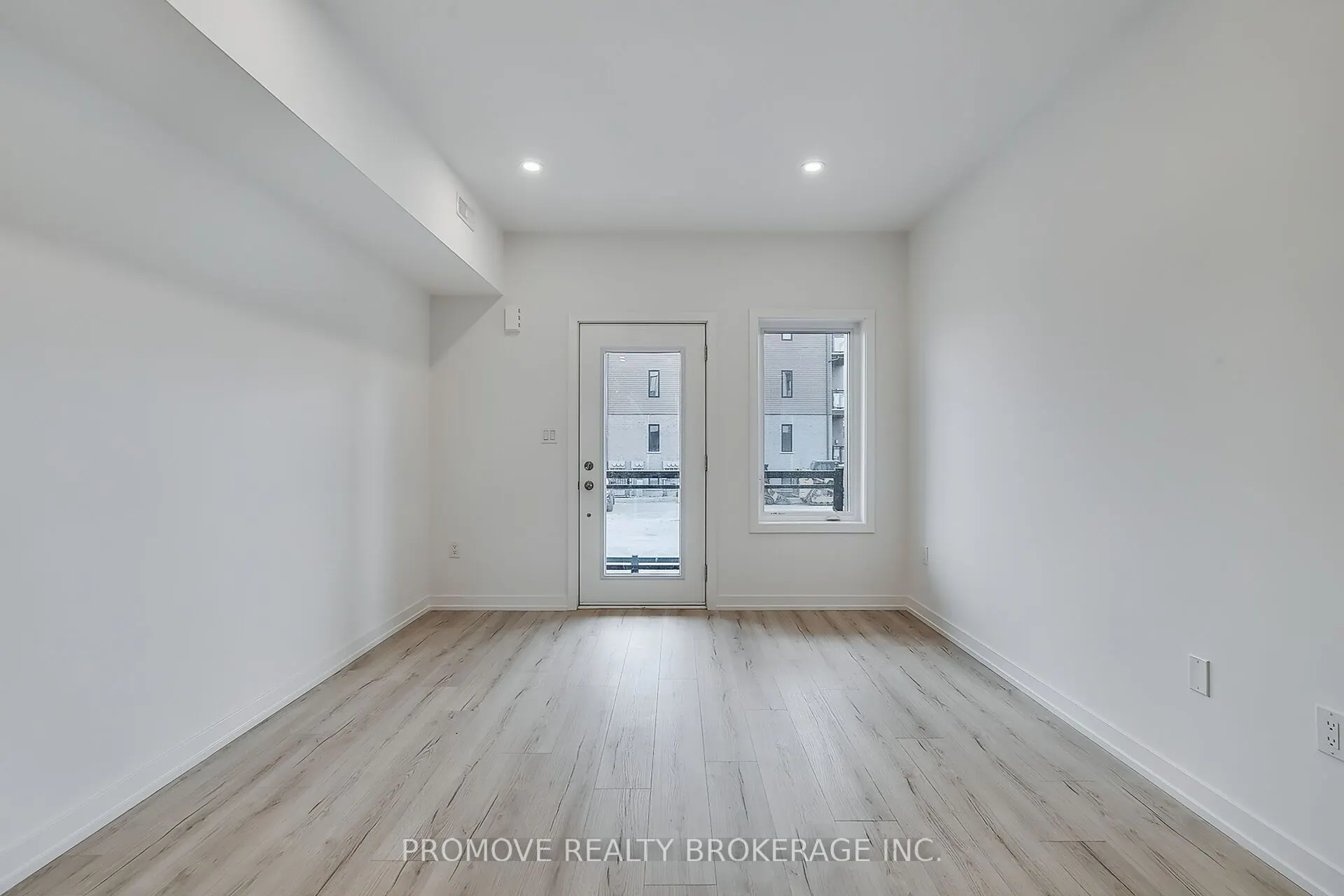940 St. David Street N, #10