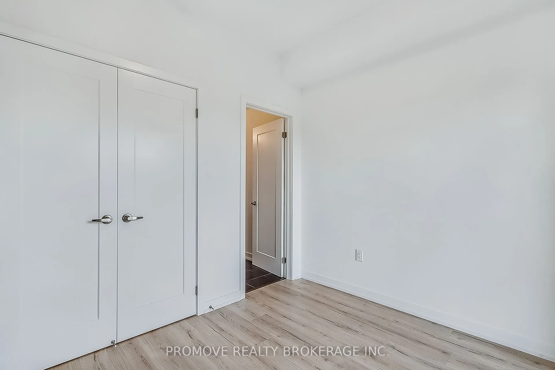 940 St. David Street N, #10