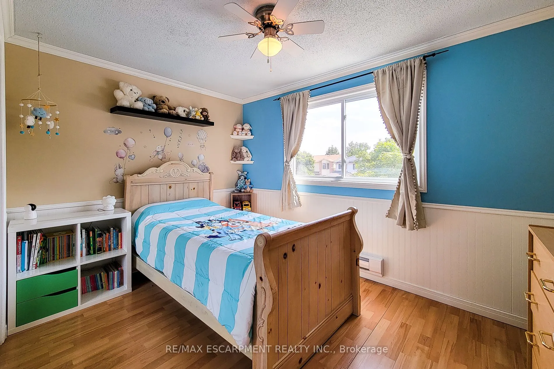 76 Baxter Crescent