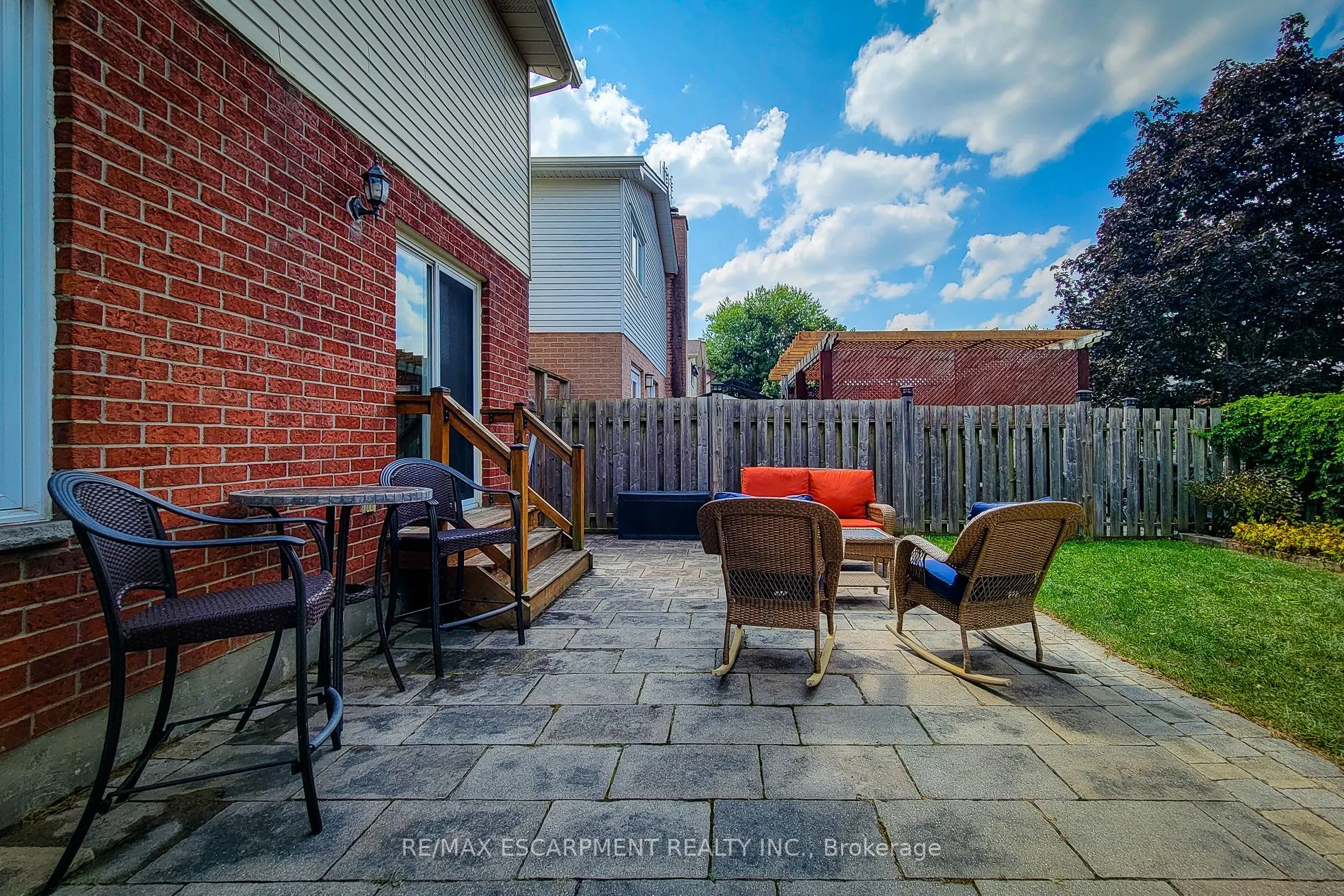 76 Baxter Crescent