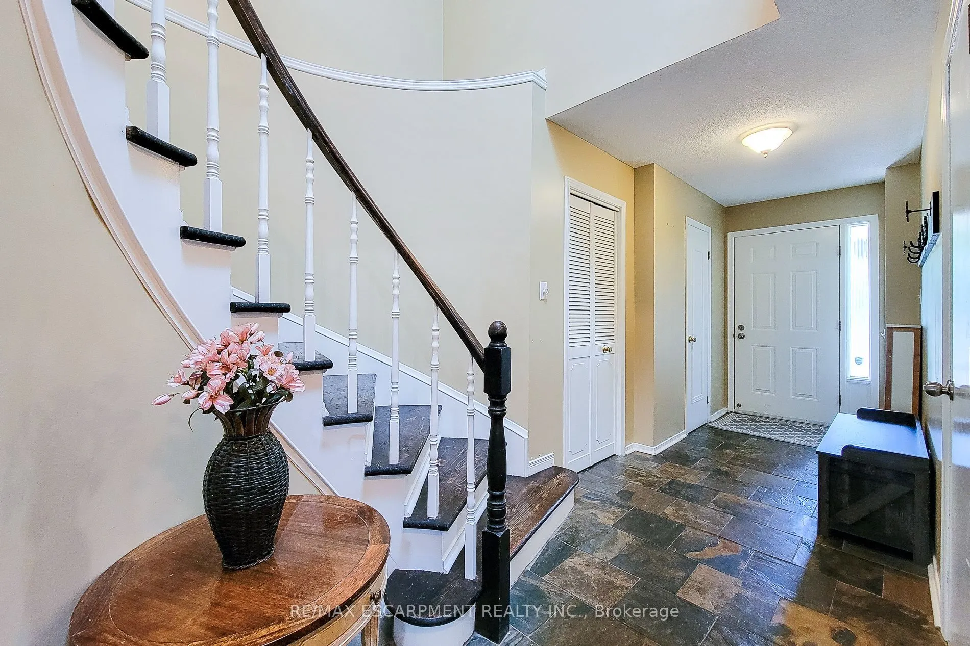76 Baxter Crescent