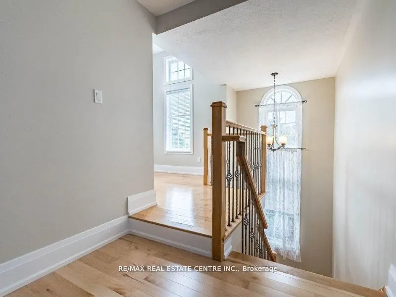 4 Panorama Way