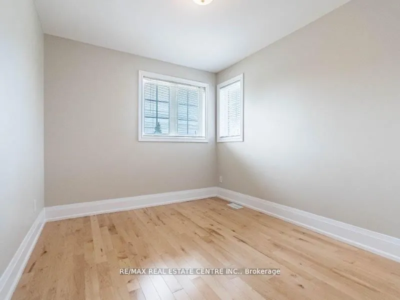4 Panorama Way