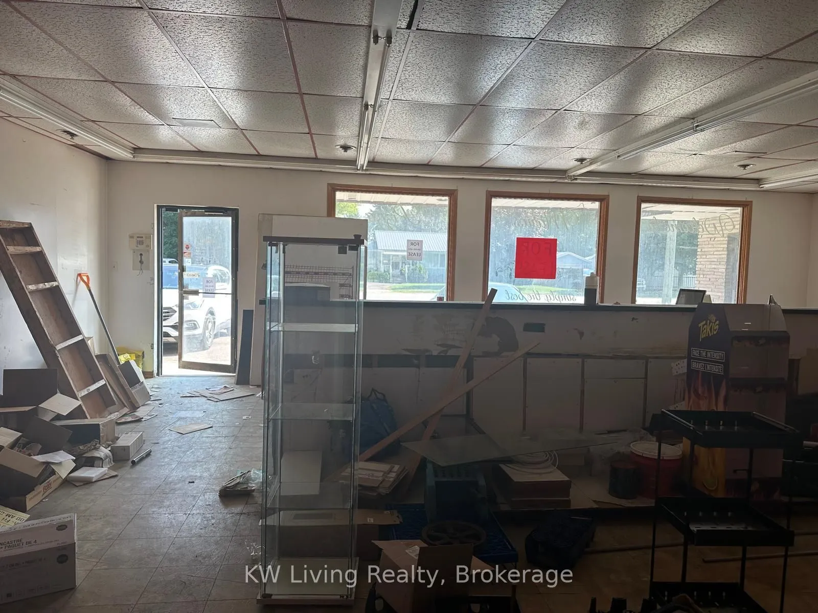 988 North Street, #3