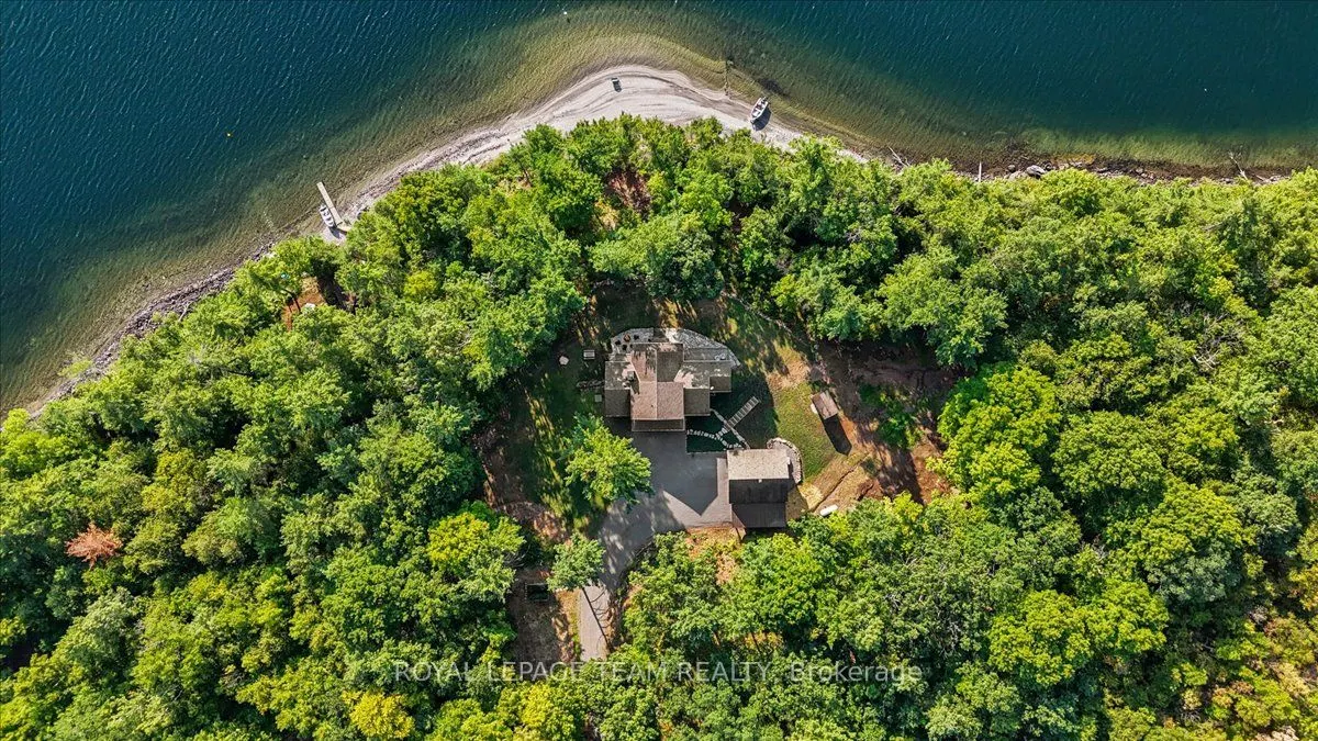884 Anderson Road N
