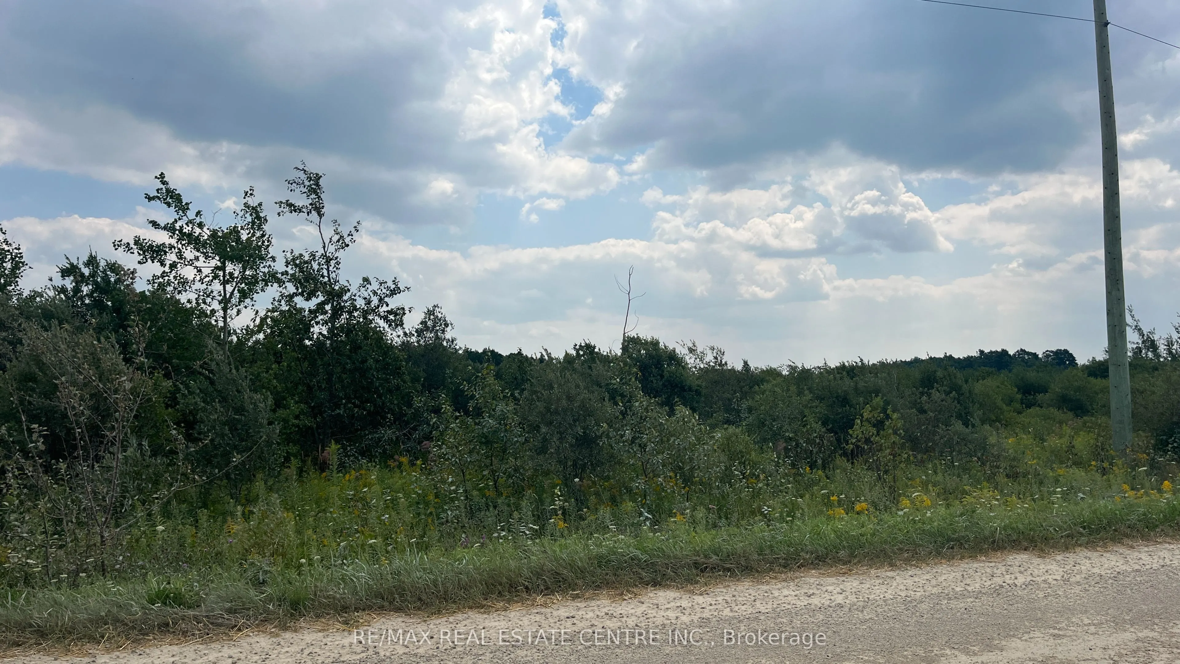 LT18-31 260 Side Road