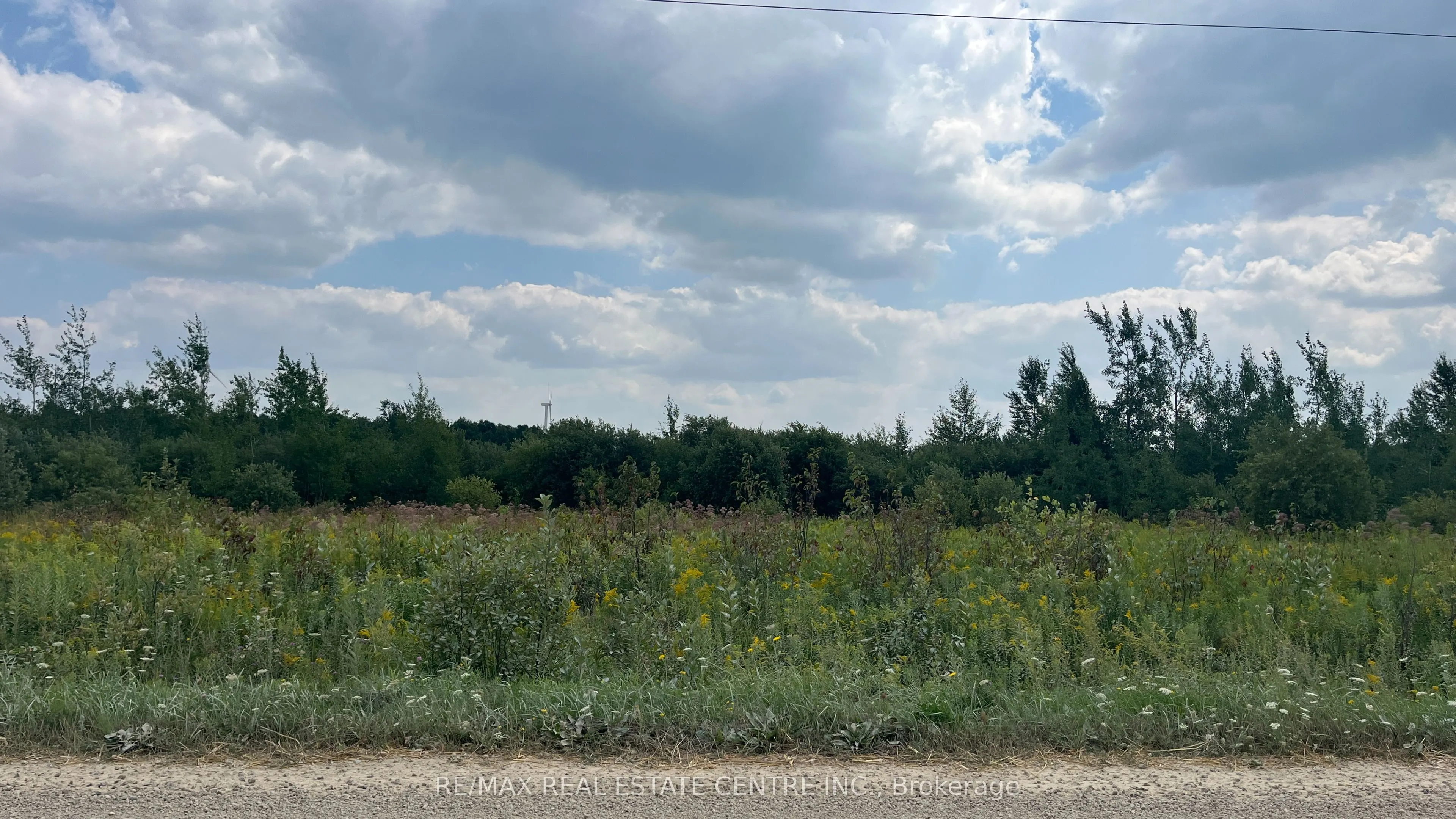 LT18-31 260 Side Road